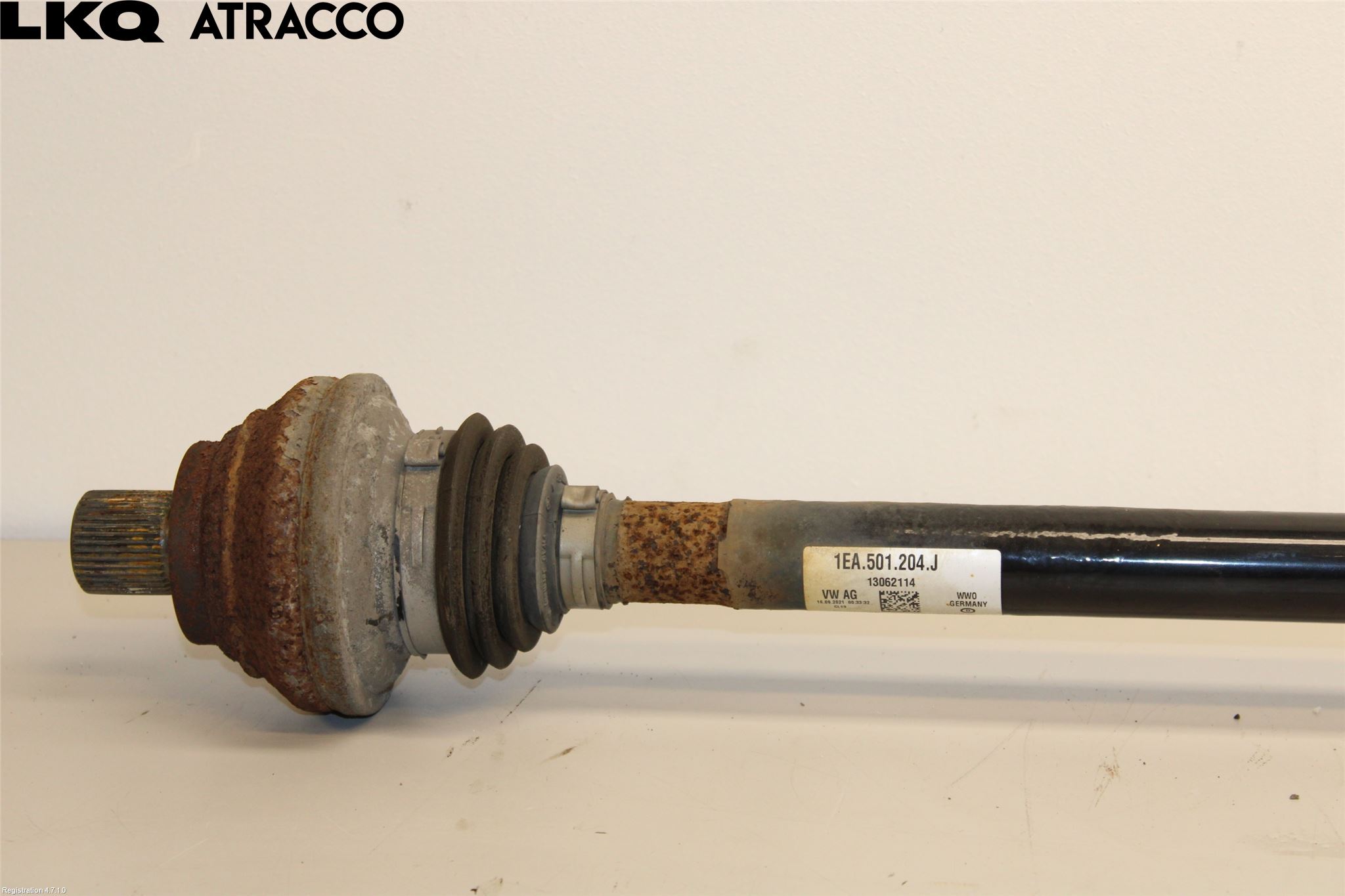 Volkswagen VW ID.4 21- Drivaxel Bak Höger