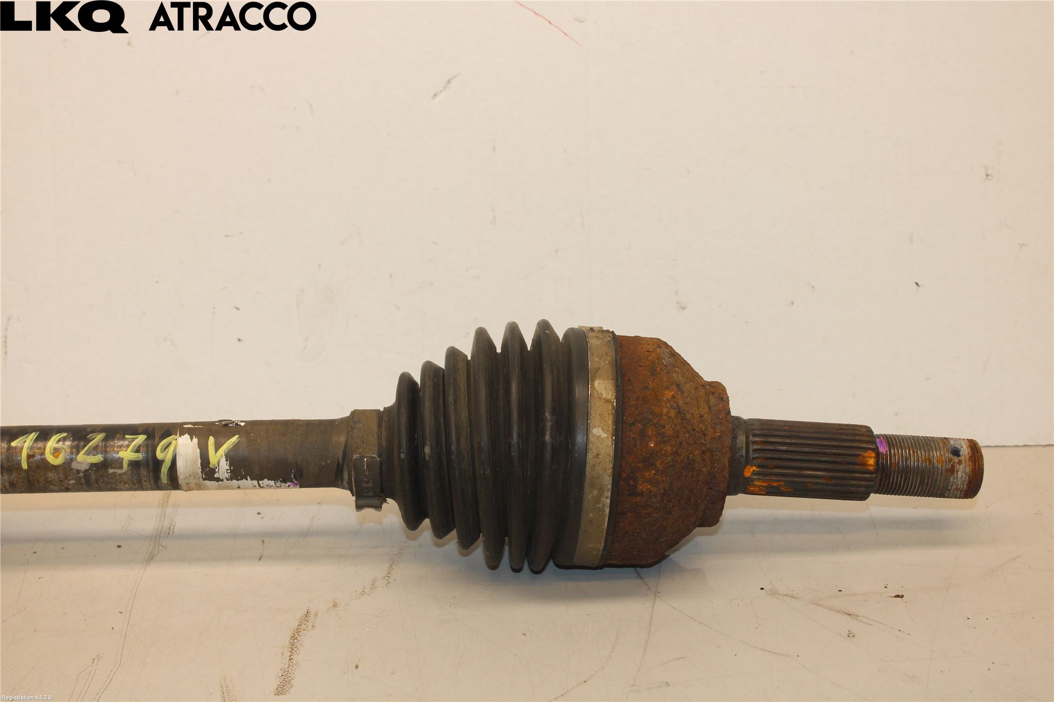 Nissan QASHQAI+2  10-14 Drivaxel Fram Vänster