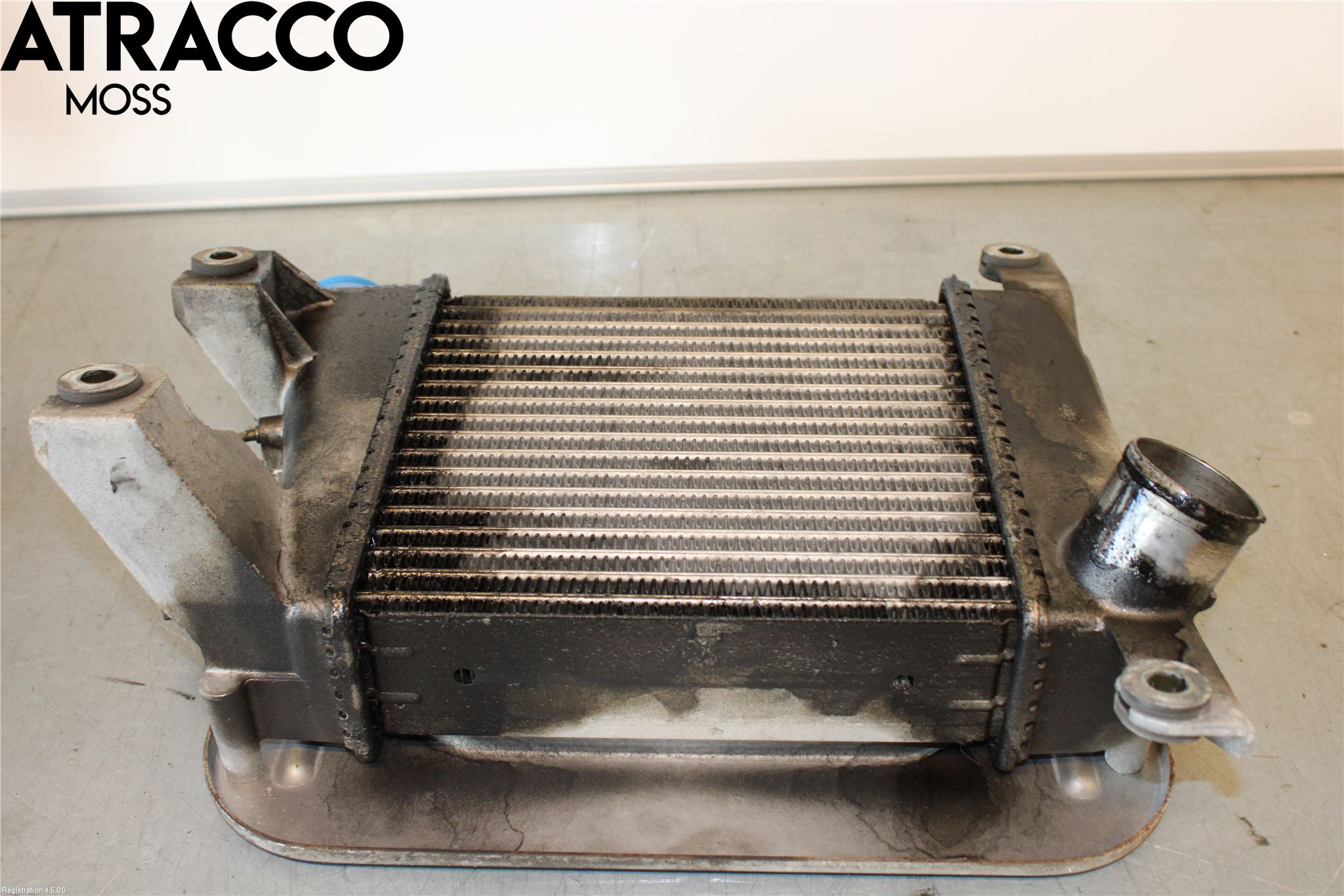 Nissan NAVARA 98-05 Laddluft-Intercooler Kyl