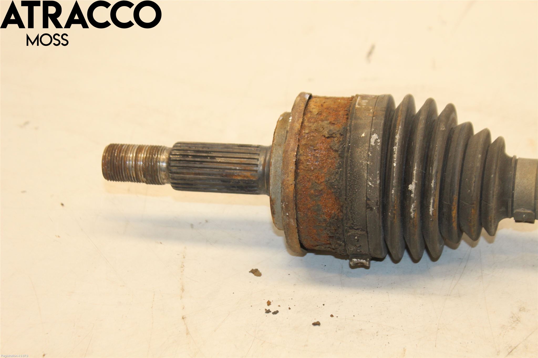 Toyota AURIS 13-19 Drivaxel Fram Vänster