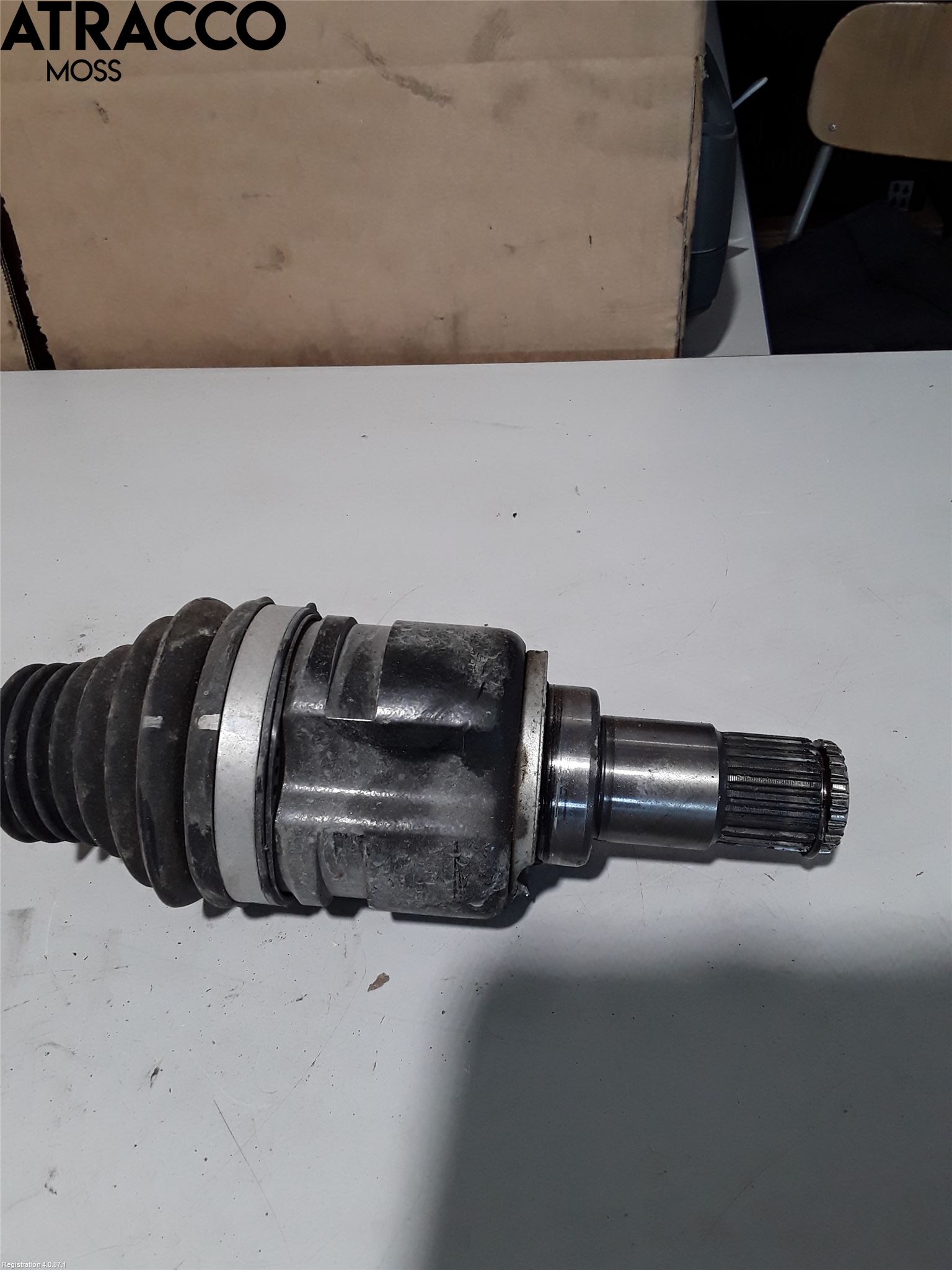 Toyota COROLLA 19- Drivaxel Fram Vänster