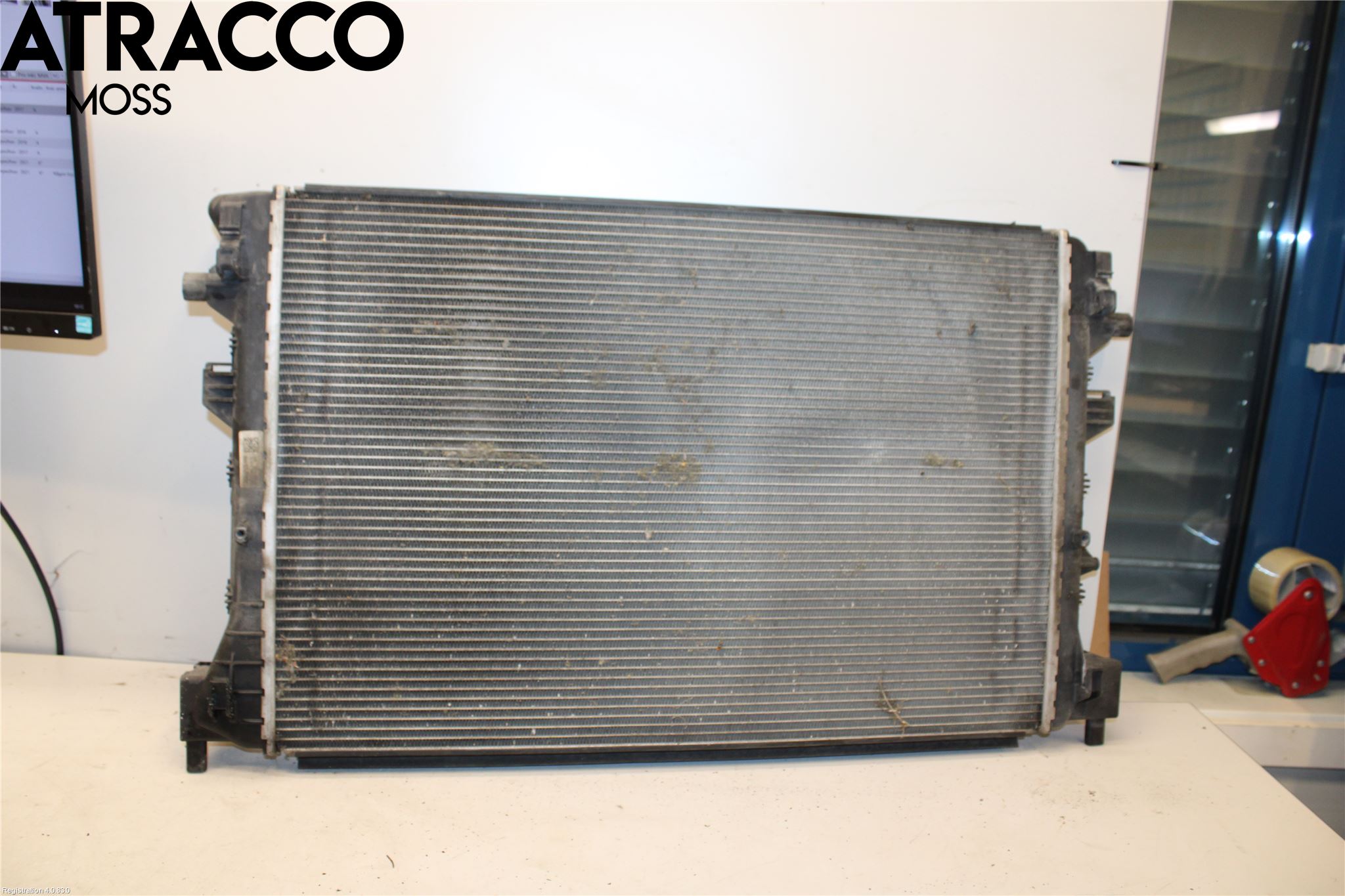 Volkswagen VW GOLF / E-GOLF VII 13-20 Kylare Aut