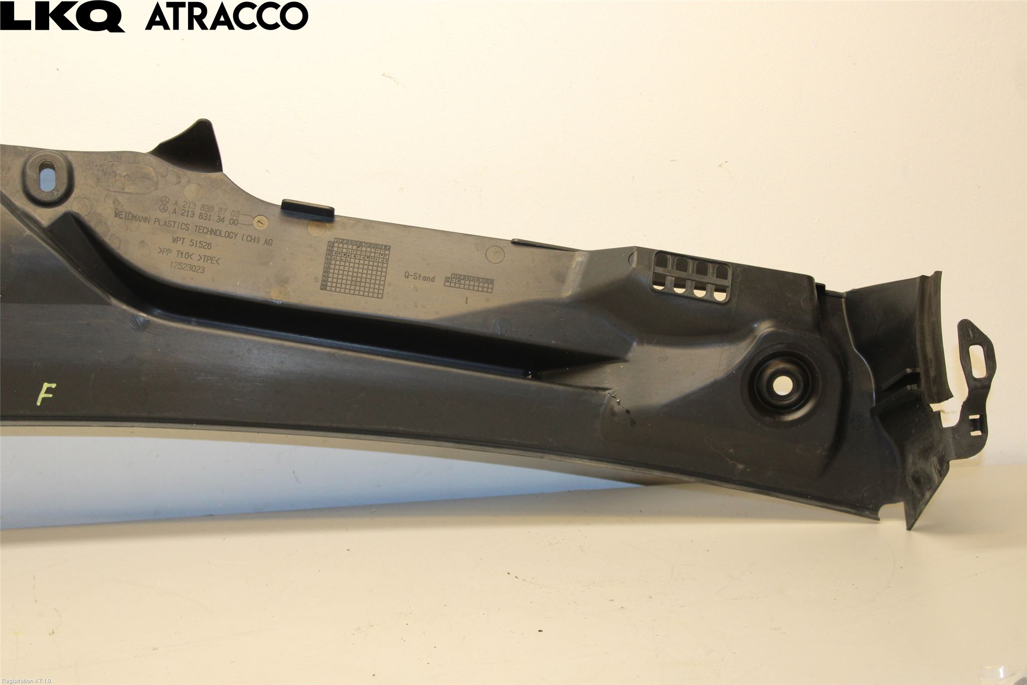 Mercedes-Benz MB E-KLASS (W213) 16-23 Torpedplåt-Torpedplast