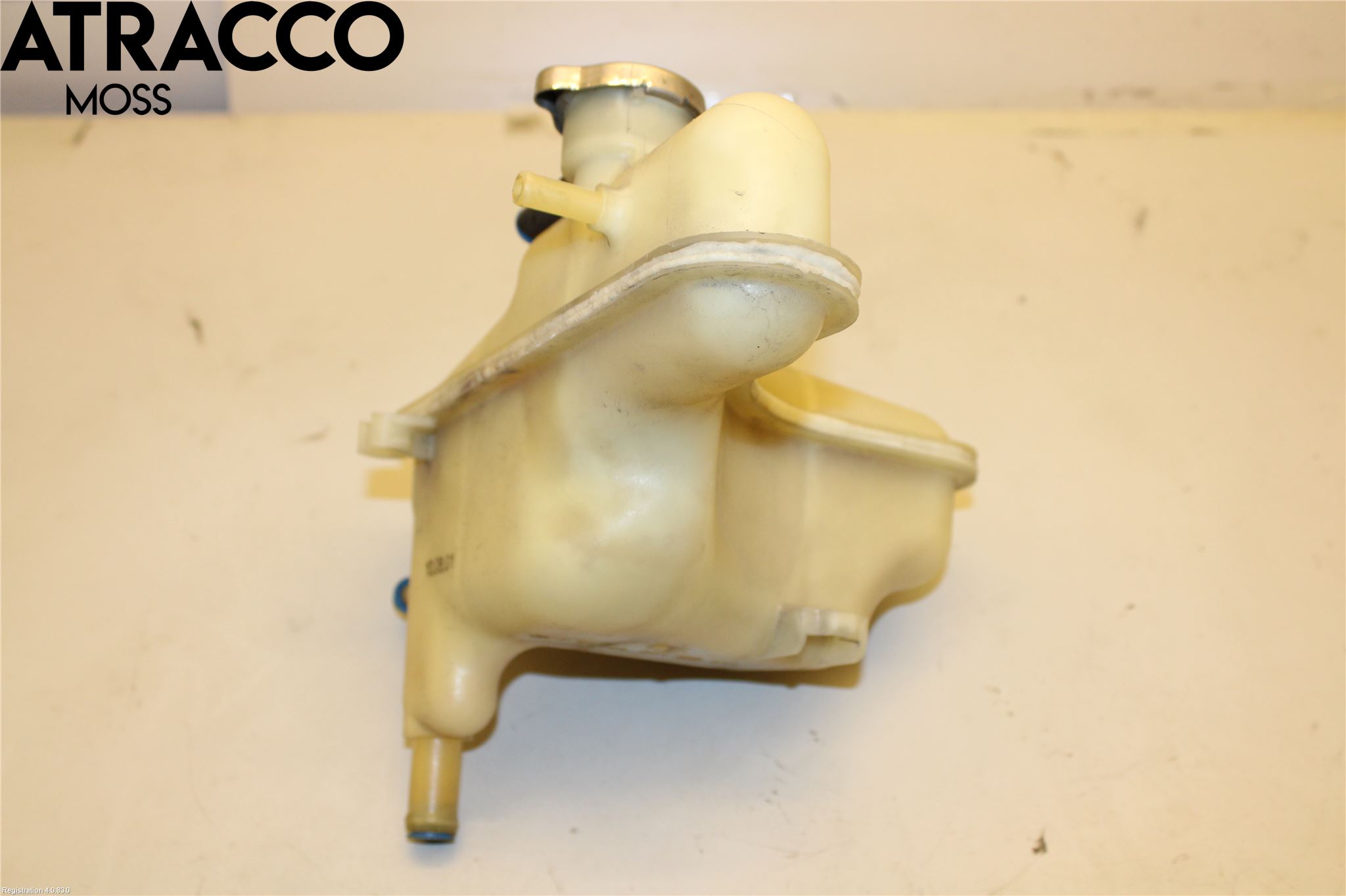 Mitsubishi OUTLANDER 07-12 Expansionstank