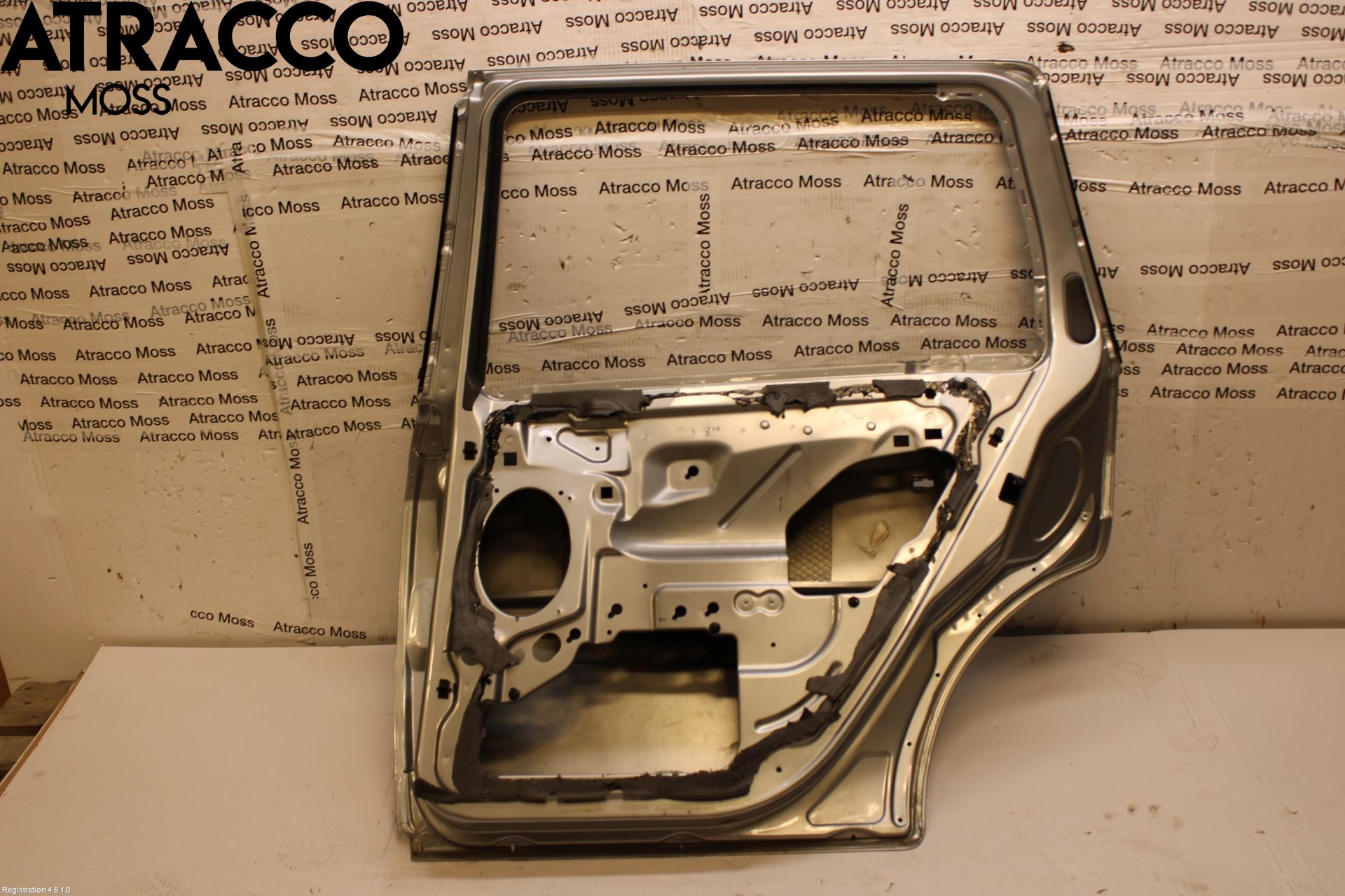 Ford MONDEO     01-06 Dörr Bak Höger
