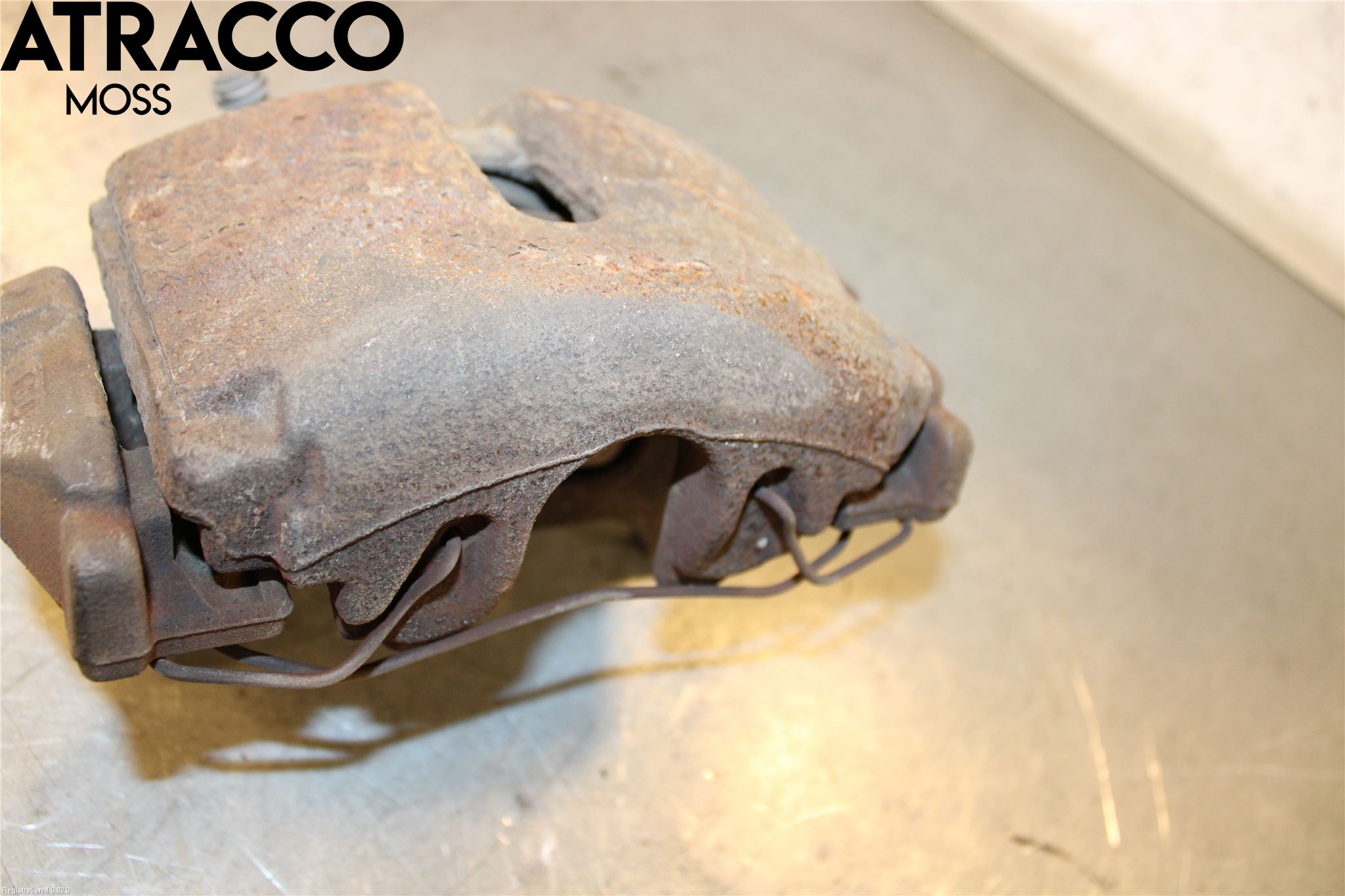 Volkswagen VW PASSAT 05-11 Bromsok Fram Höger