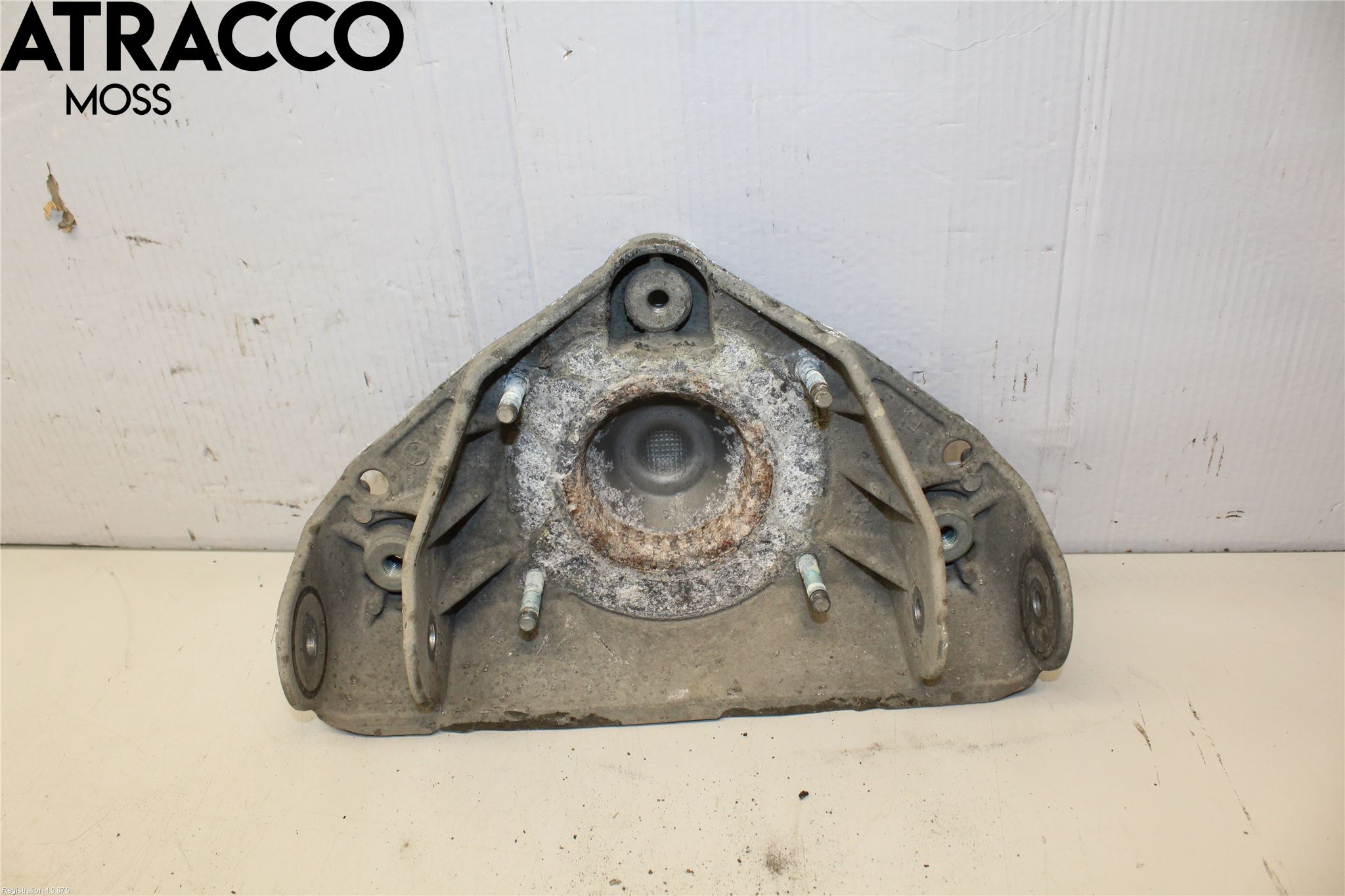 Volkswagen VW TOUAREG 7L 03-10 Bärarm Fram Undre Hö
