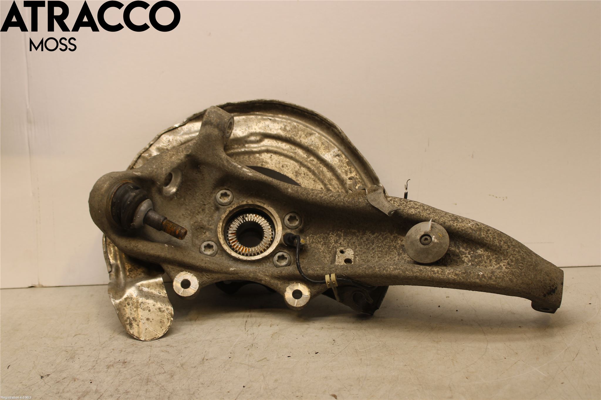 BMW 5 G30/G31/F90 17-23 Styrspindel Lagerhus Hö
