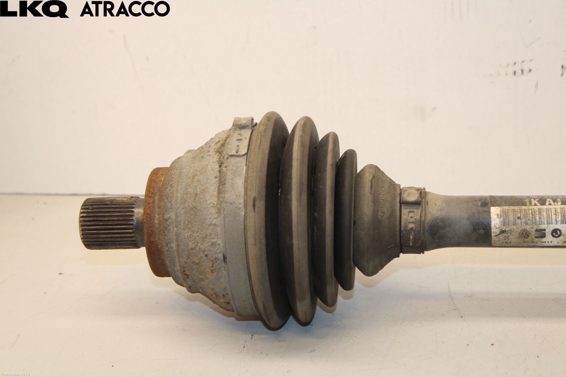 Skoda SUPERB 09-15 Drivaxel Fram Vänster