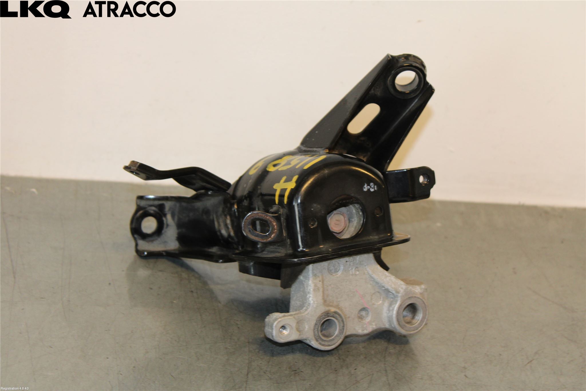 Toyota PRIUS+ ZVW40 12-20 Motorfäste
