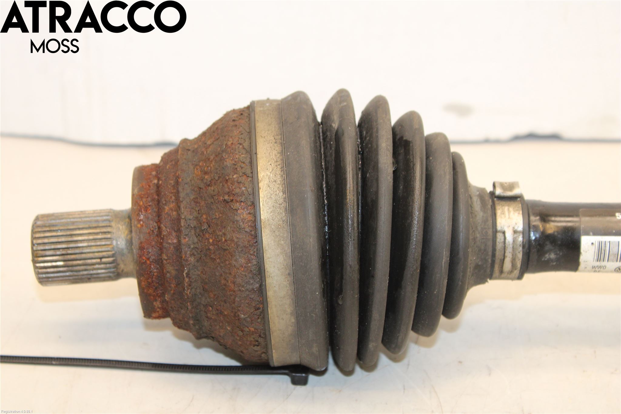 Skoda ROOMSTER Drivaxel Fram Vänster