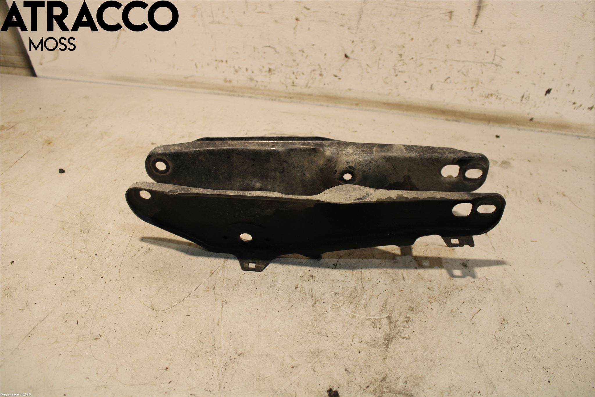 BMW 5 G30/G31/F90 17-23 Bärarm Bak Höger