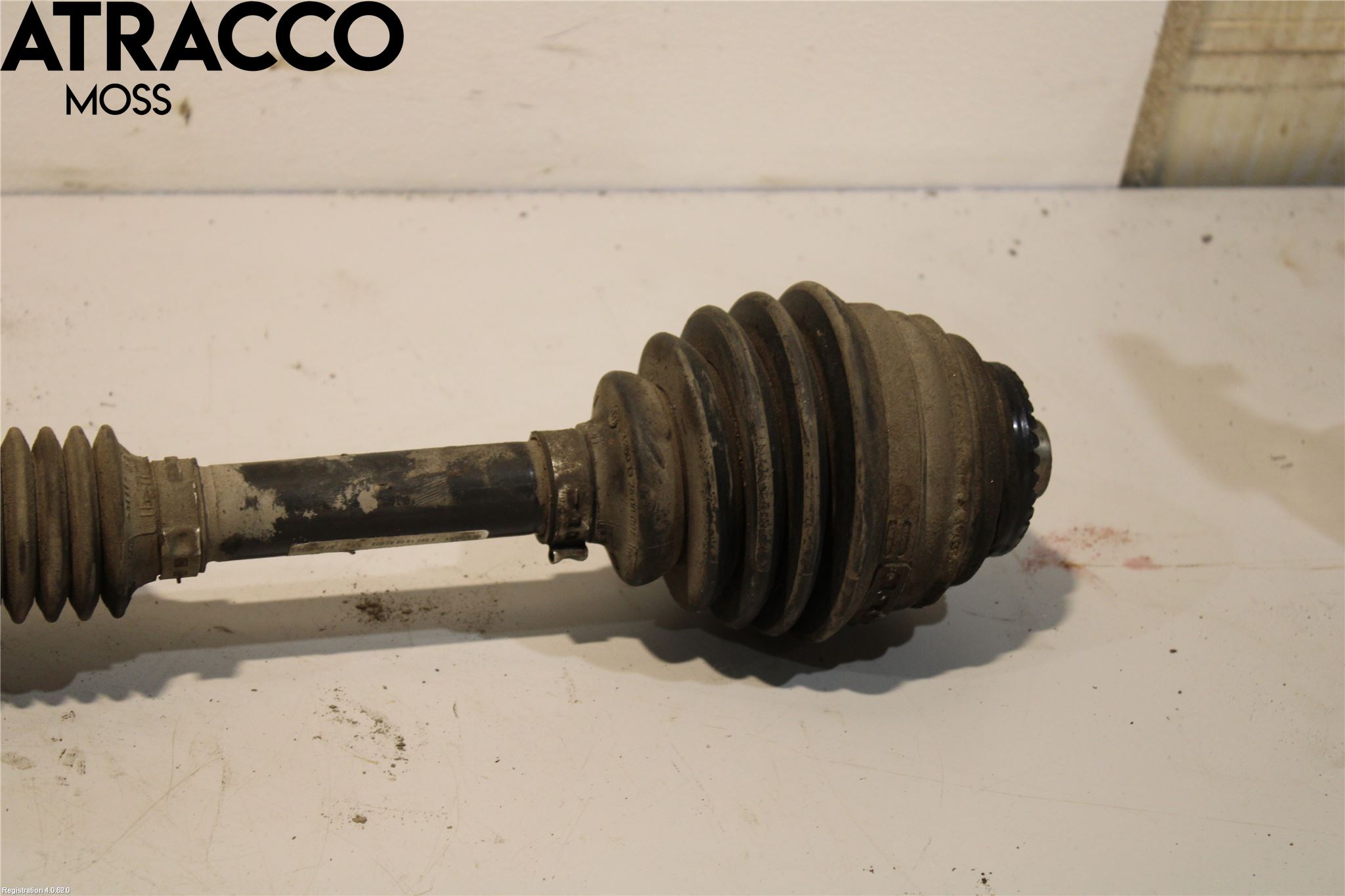 BMW X1 E84 10-15 Drivaxel Fram Höger