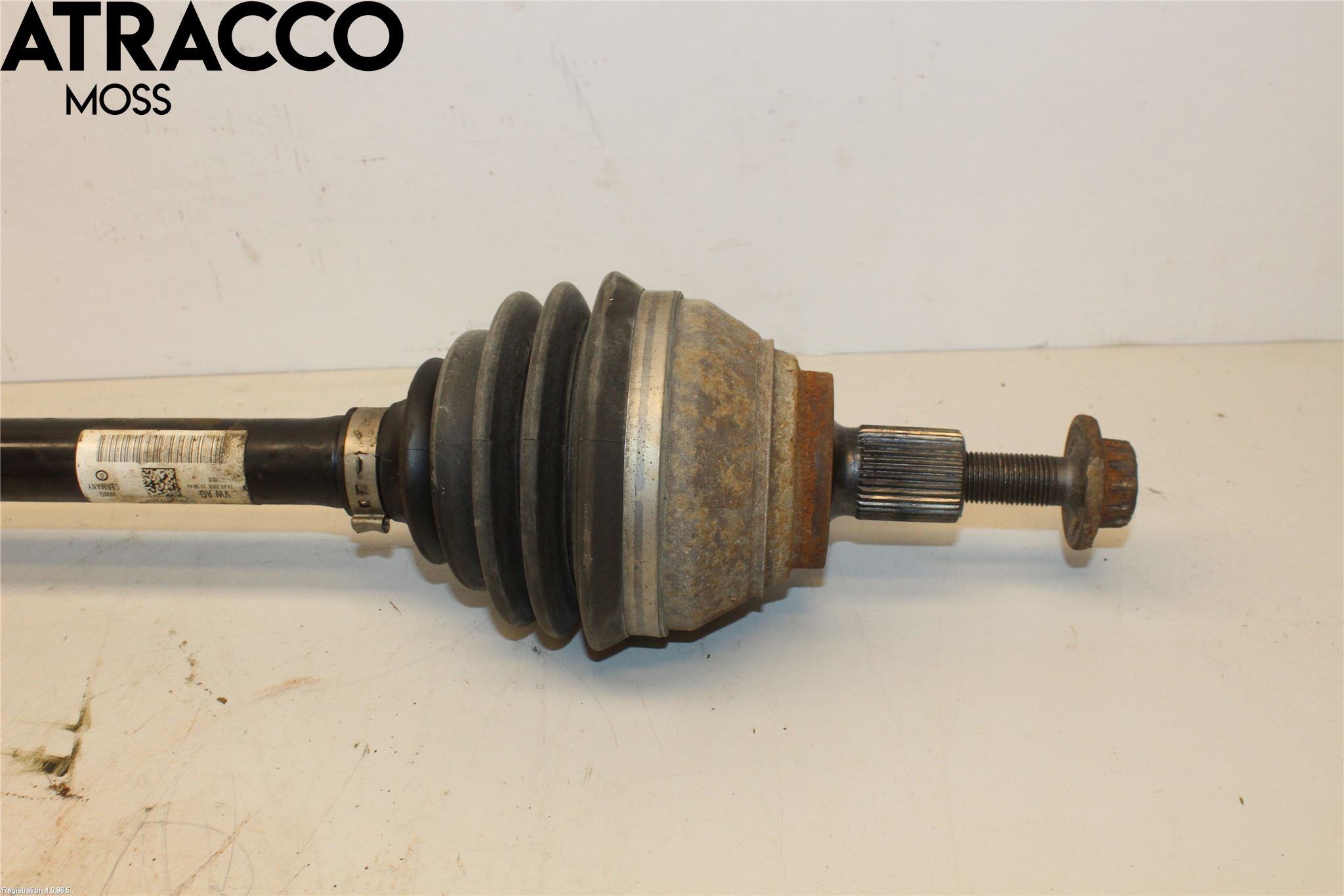 Volkswagen VW CADDY 16-20 Drivaxel Fram Höger