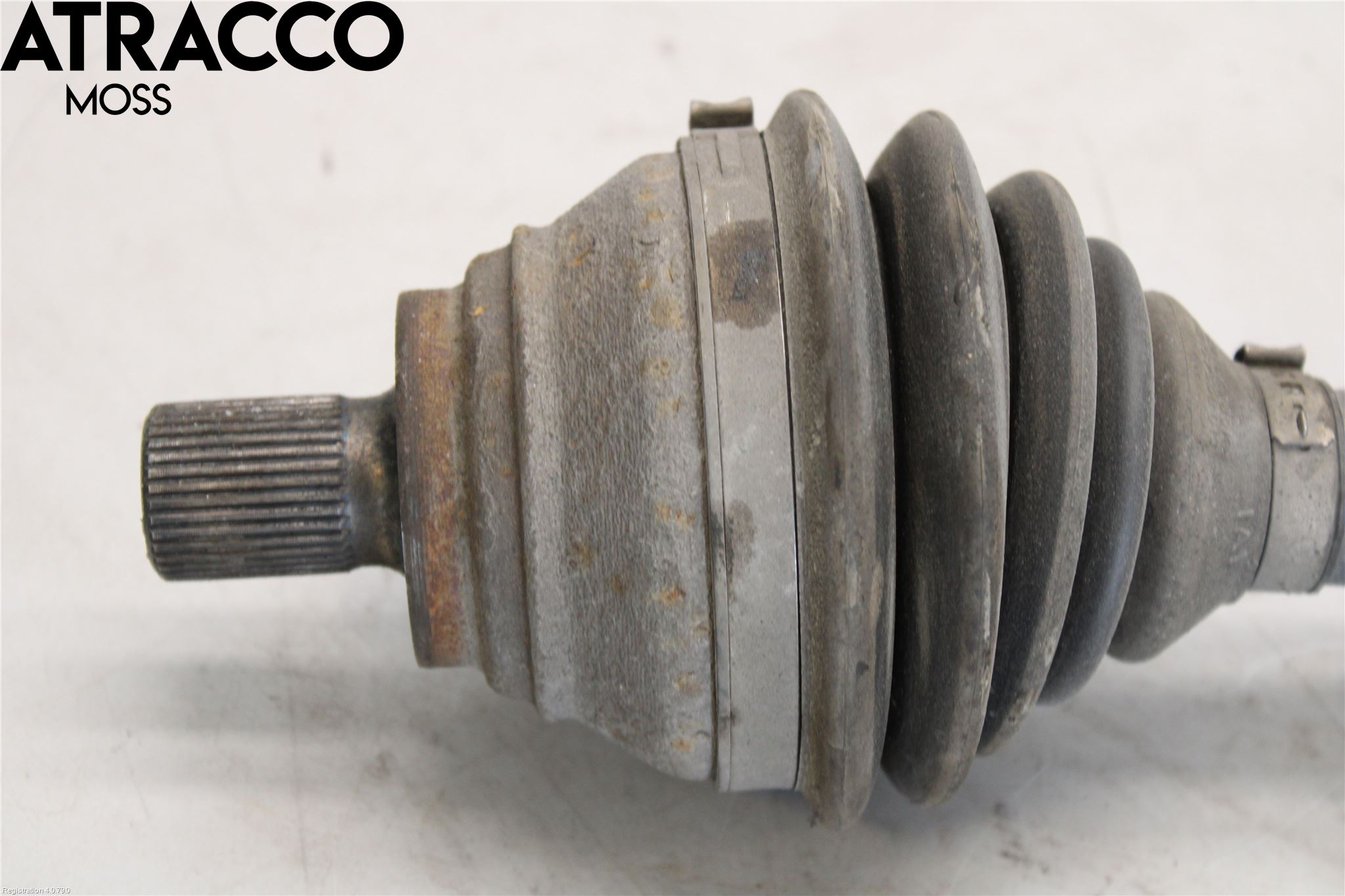 Skoda OCTAVIA (1Z) 05-13 Drivaxel Fram Höger