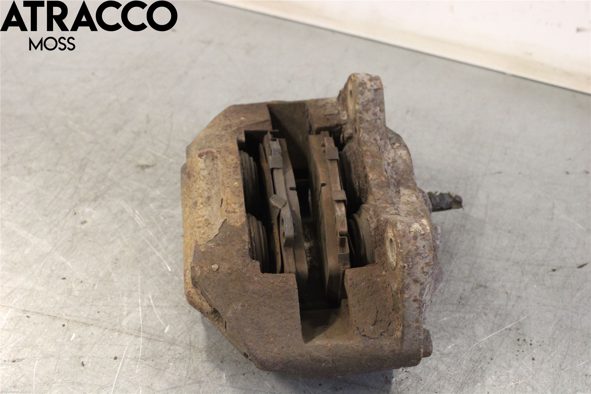 Toyota HILUX 05-16 Bromsok Fram Höger