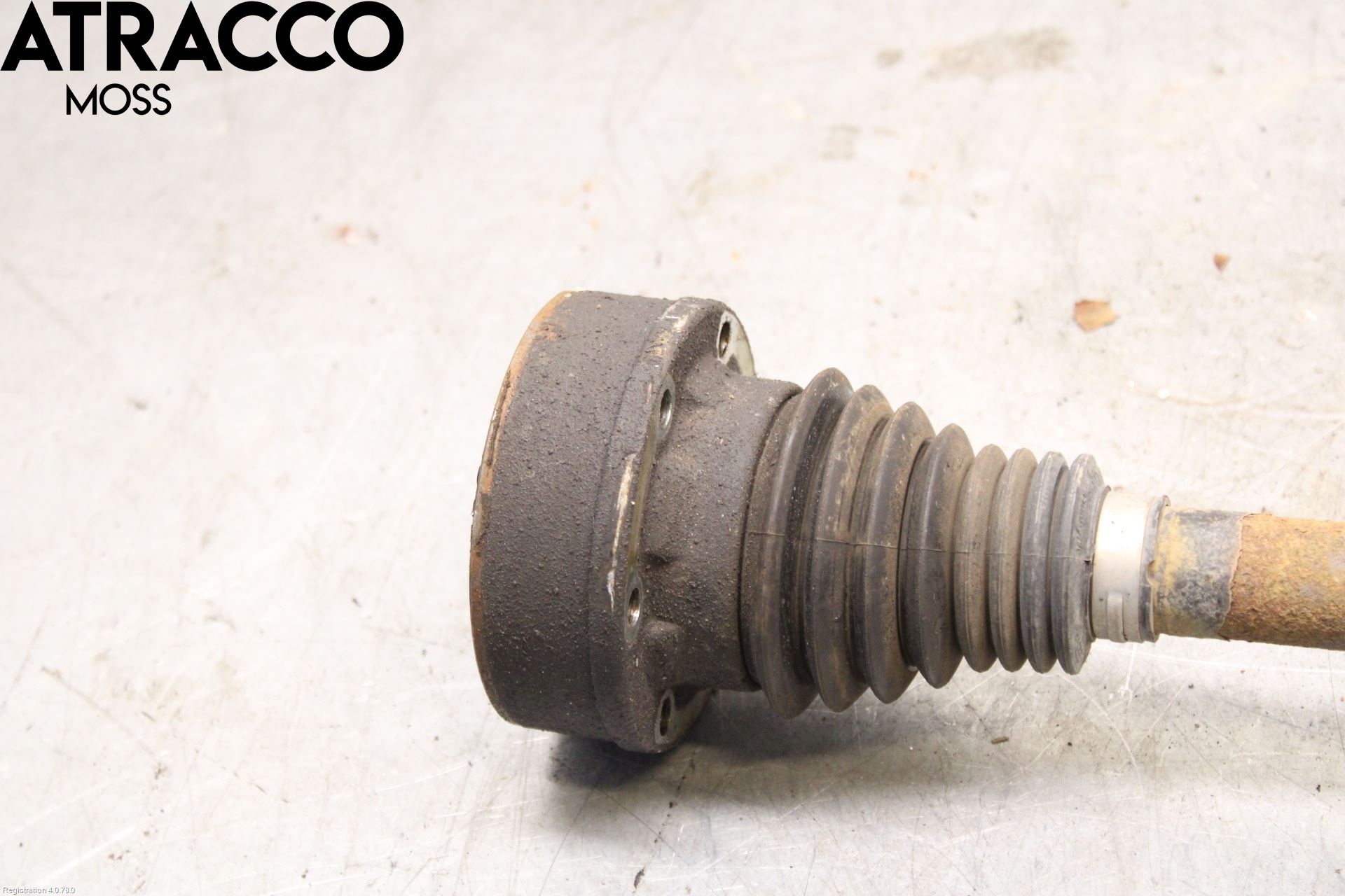 Volkswagen VW TOURAN 03-10 Drivaxel Fram Vänster