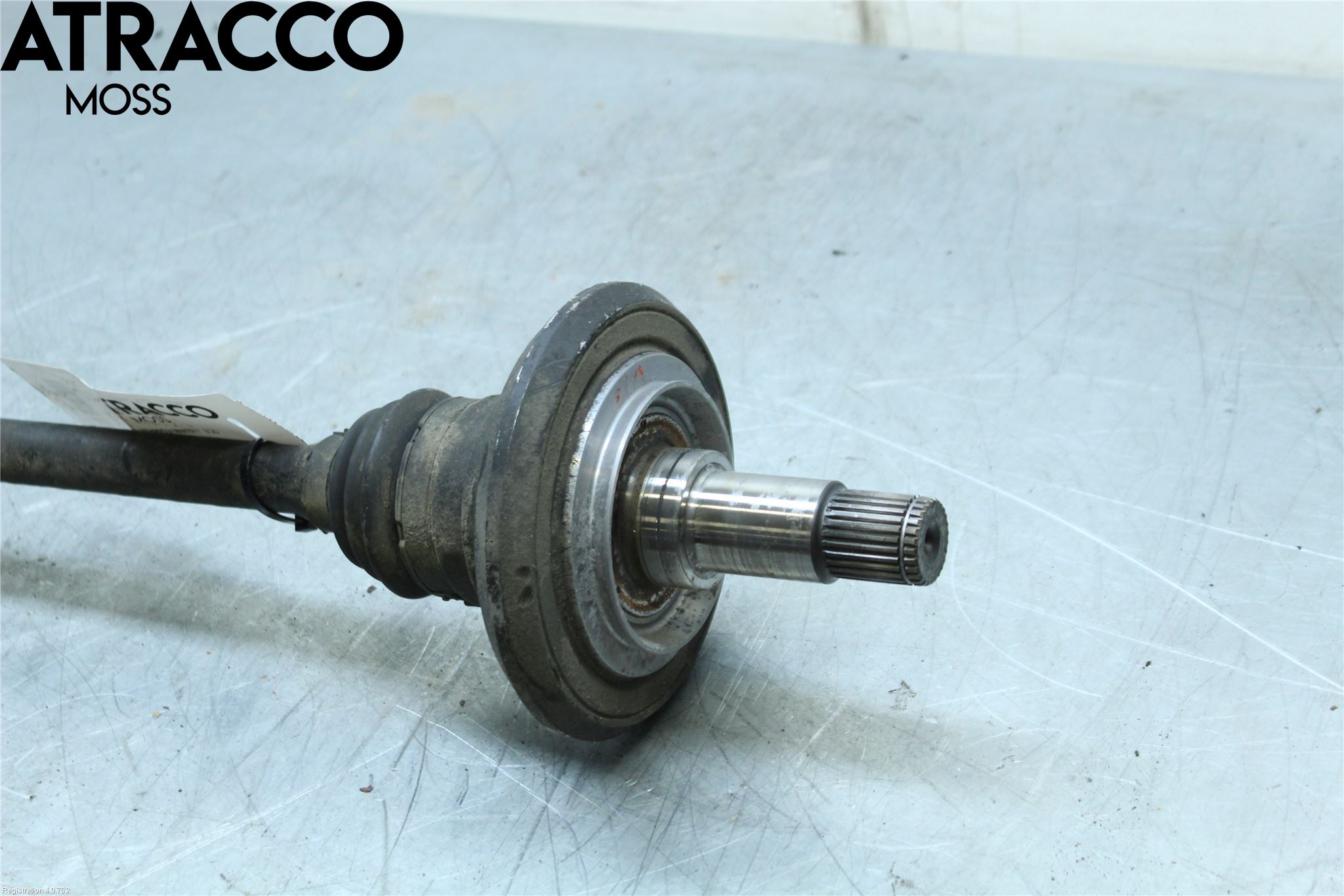 Mercedes-Benz MB E-KLASS (W213) 16-23 Drivaxel Bak Vänster