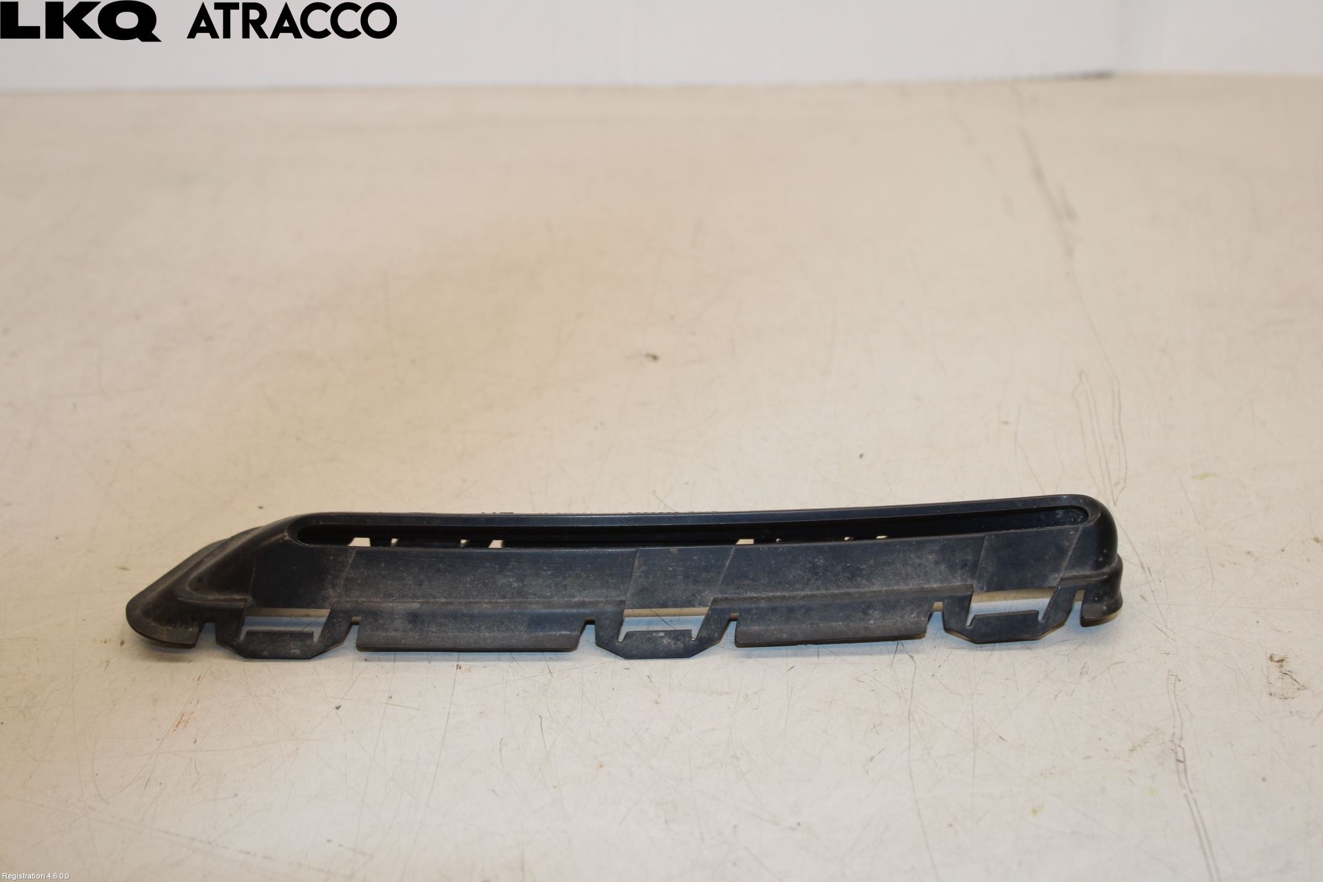 BMW 3 E90/91 SED/TOU 05-12 Stötfångarfäste Bak Hö