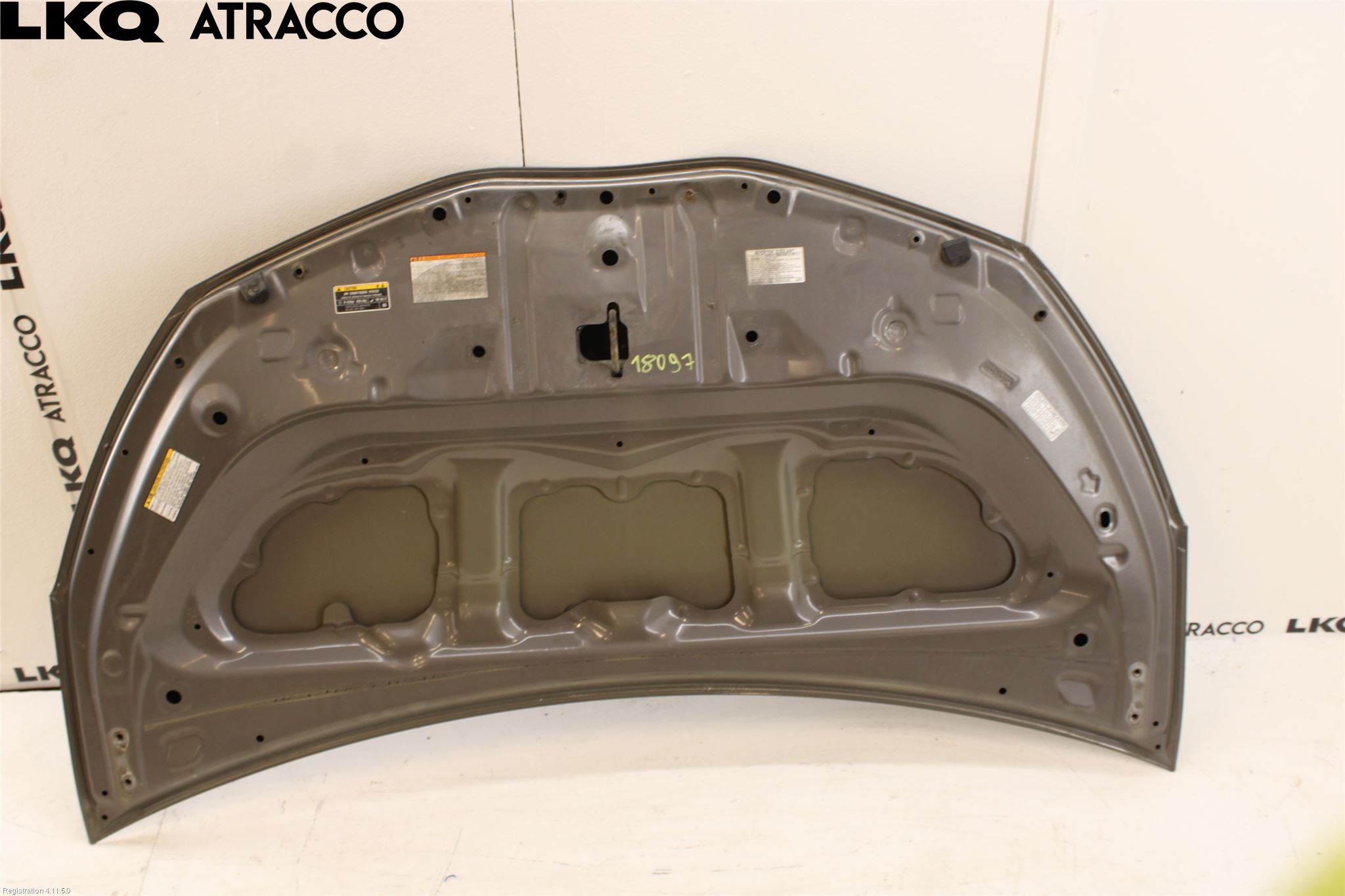 Toyota YARIS XP130 15-20 Huv Fram