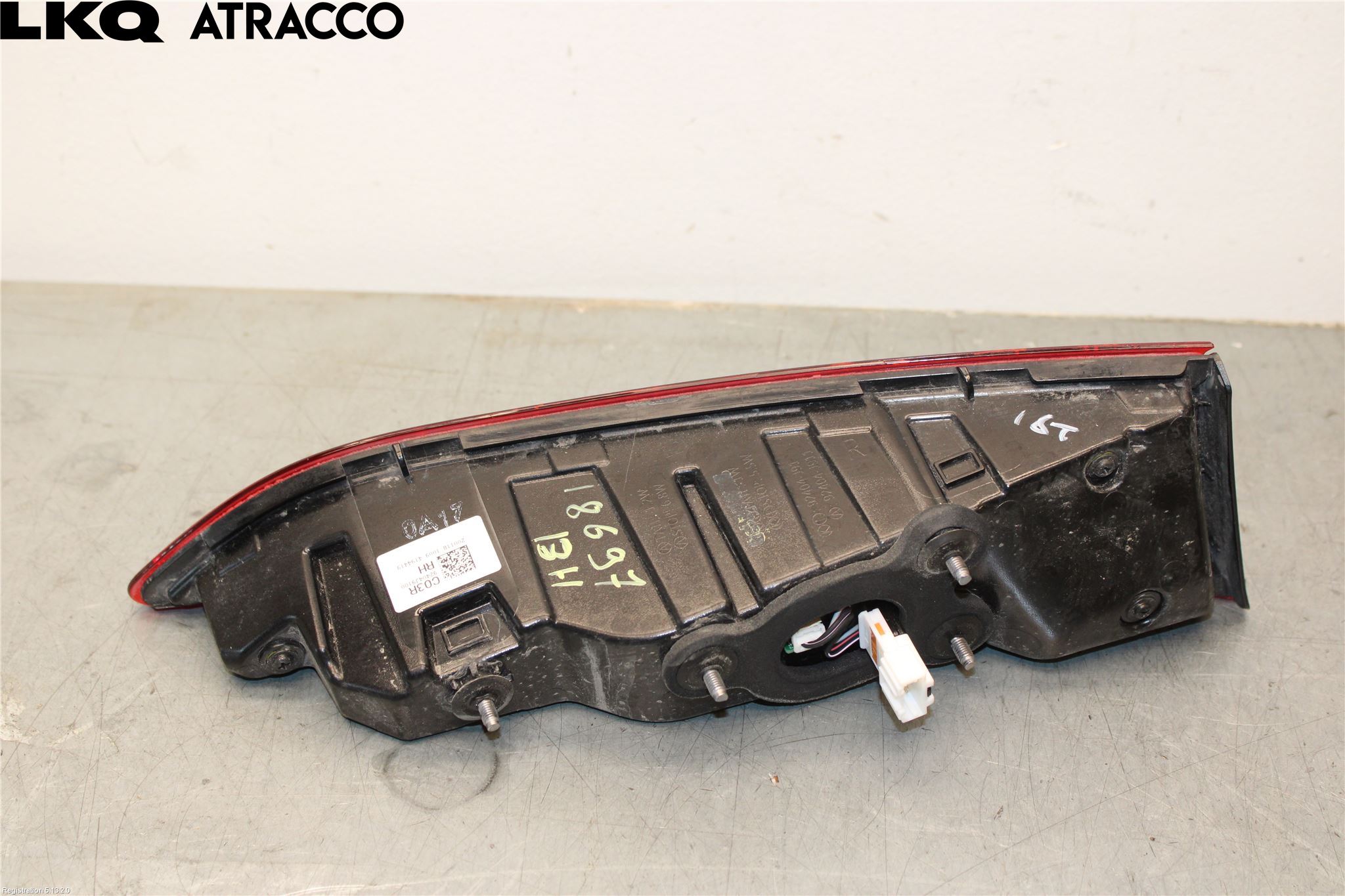 Hyundai KONA/ELECTRIC OS 18-23 Bakljus Lucka Hö