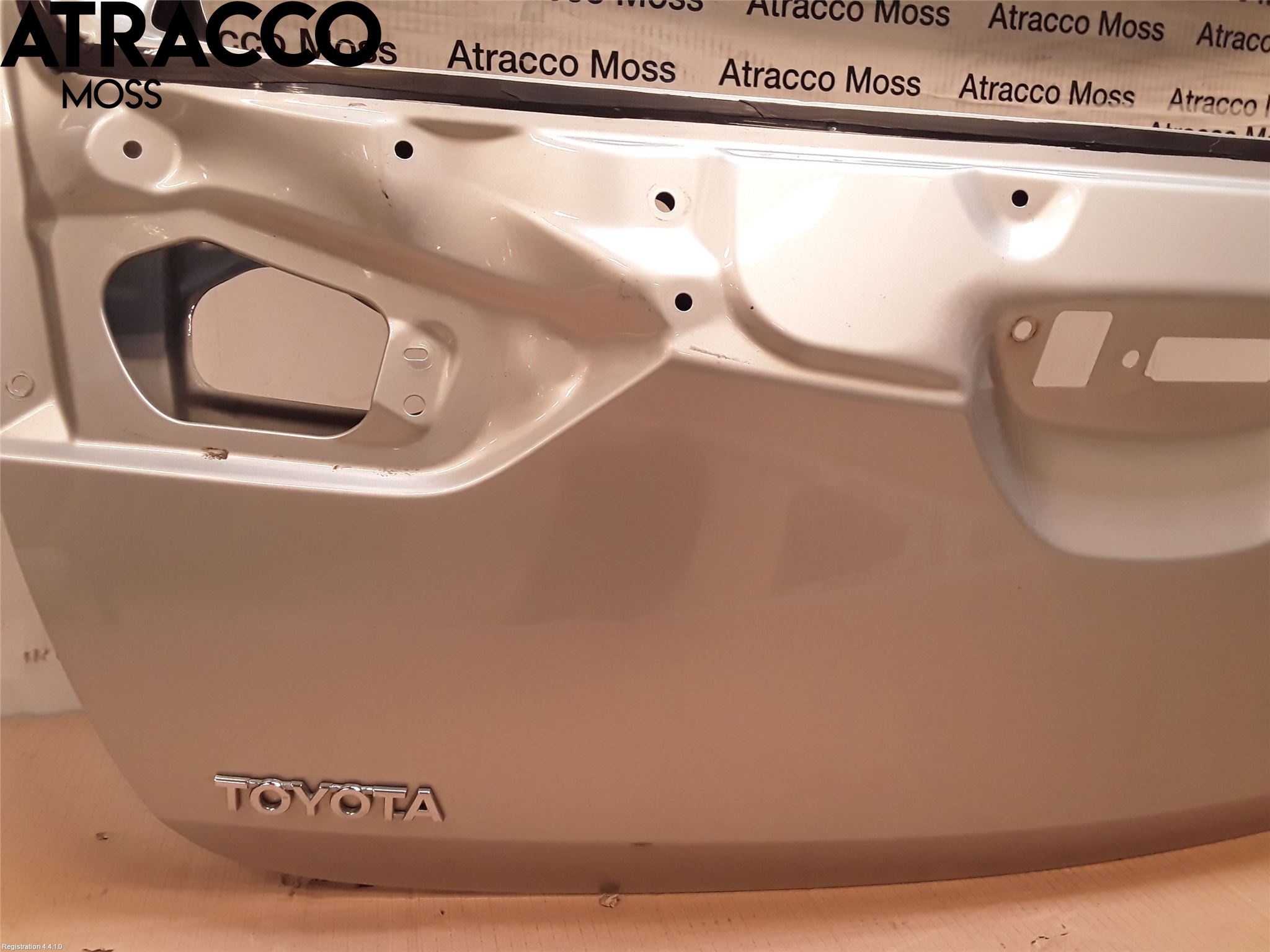 Toyota AURIS 13-19 Baklucka Kombi