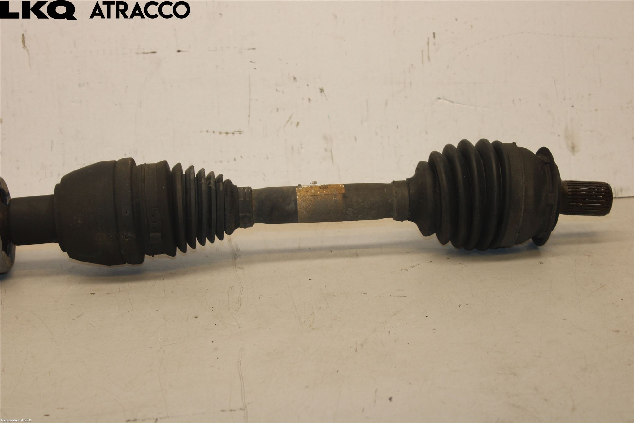 Mercedes-Benz MB GLA-KLASS (X156) 13-20 Drivaxel Fram Höger
