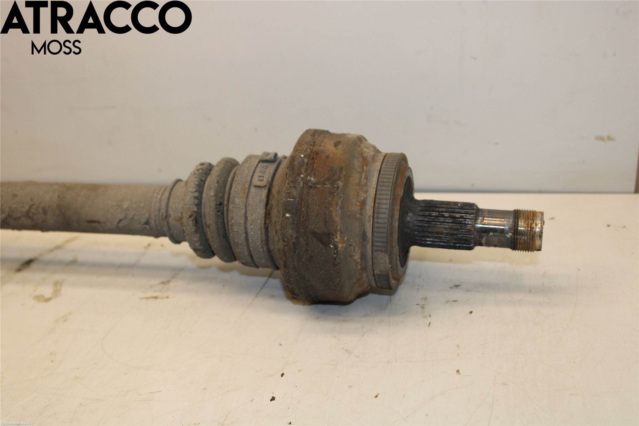 Mercedes-Benz MB E-KLASS (W212) 09-16 Drivaxel Bak Höger