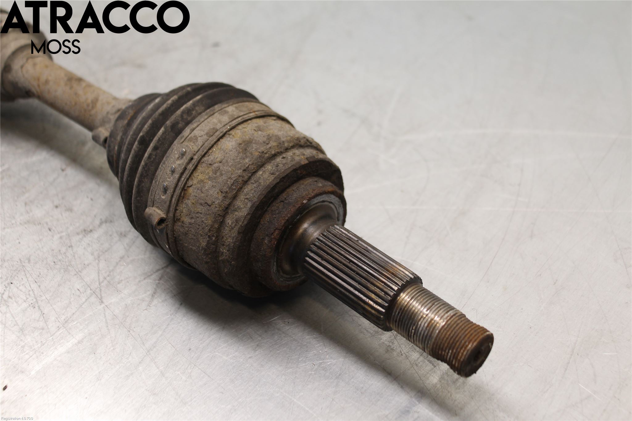 Nissan NV200/NV200 COMBI Drivaxel Fram Vänster
