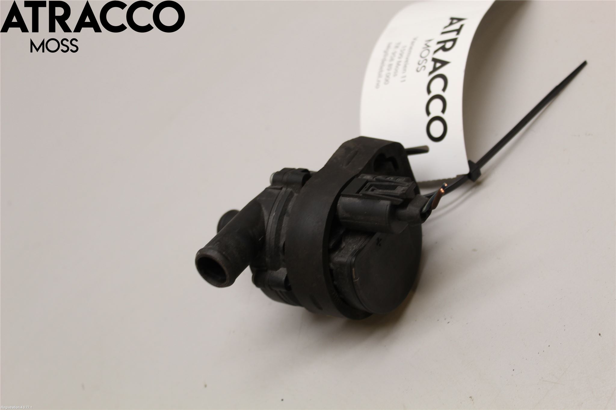 Mercedes-Benz MB SPRINTER (W906) 06-18 Vattenpump