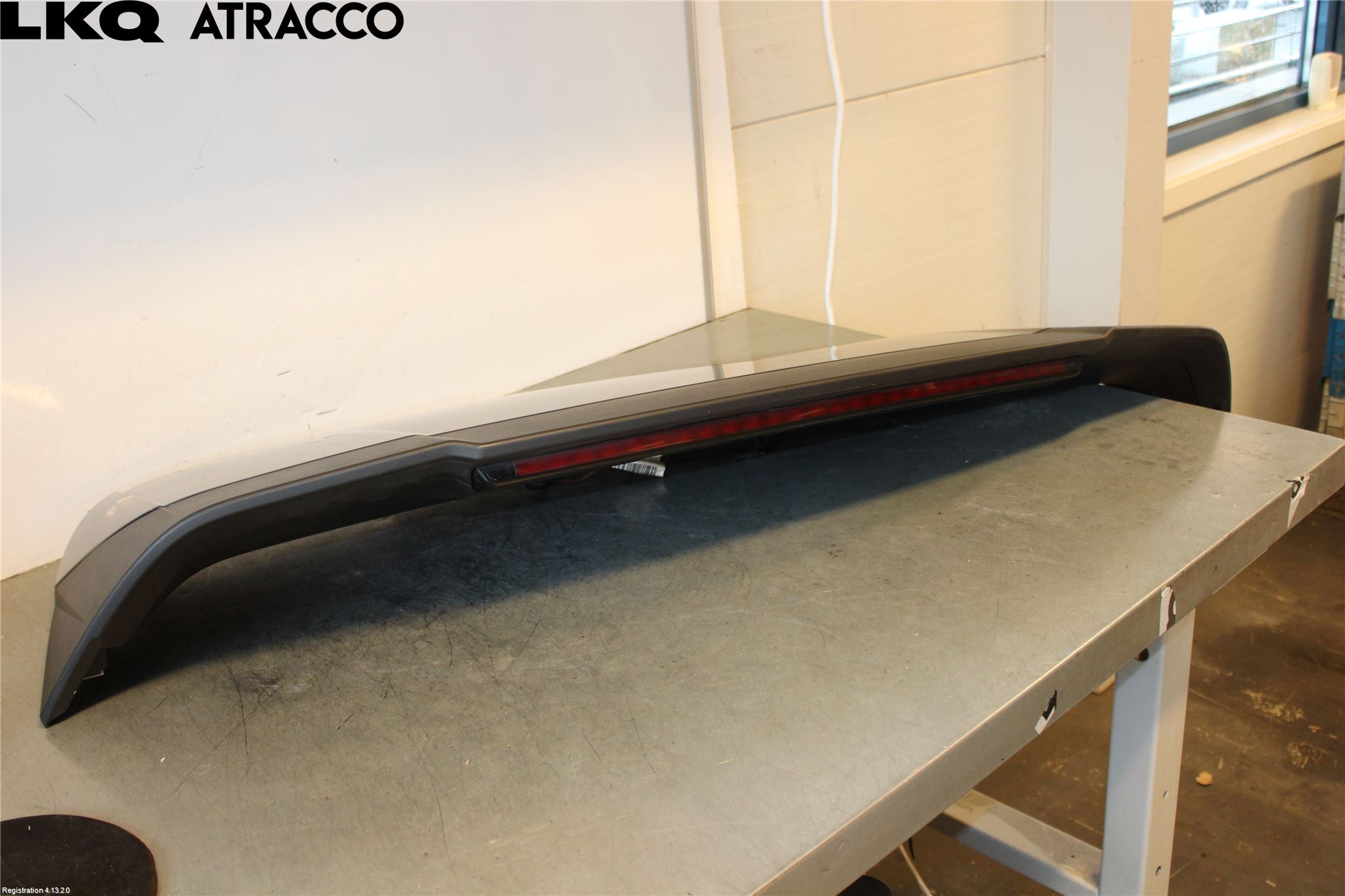 Skoda ENYAQ iV 21- Spoiler Baklucka
