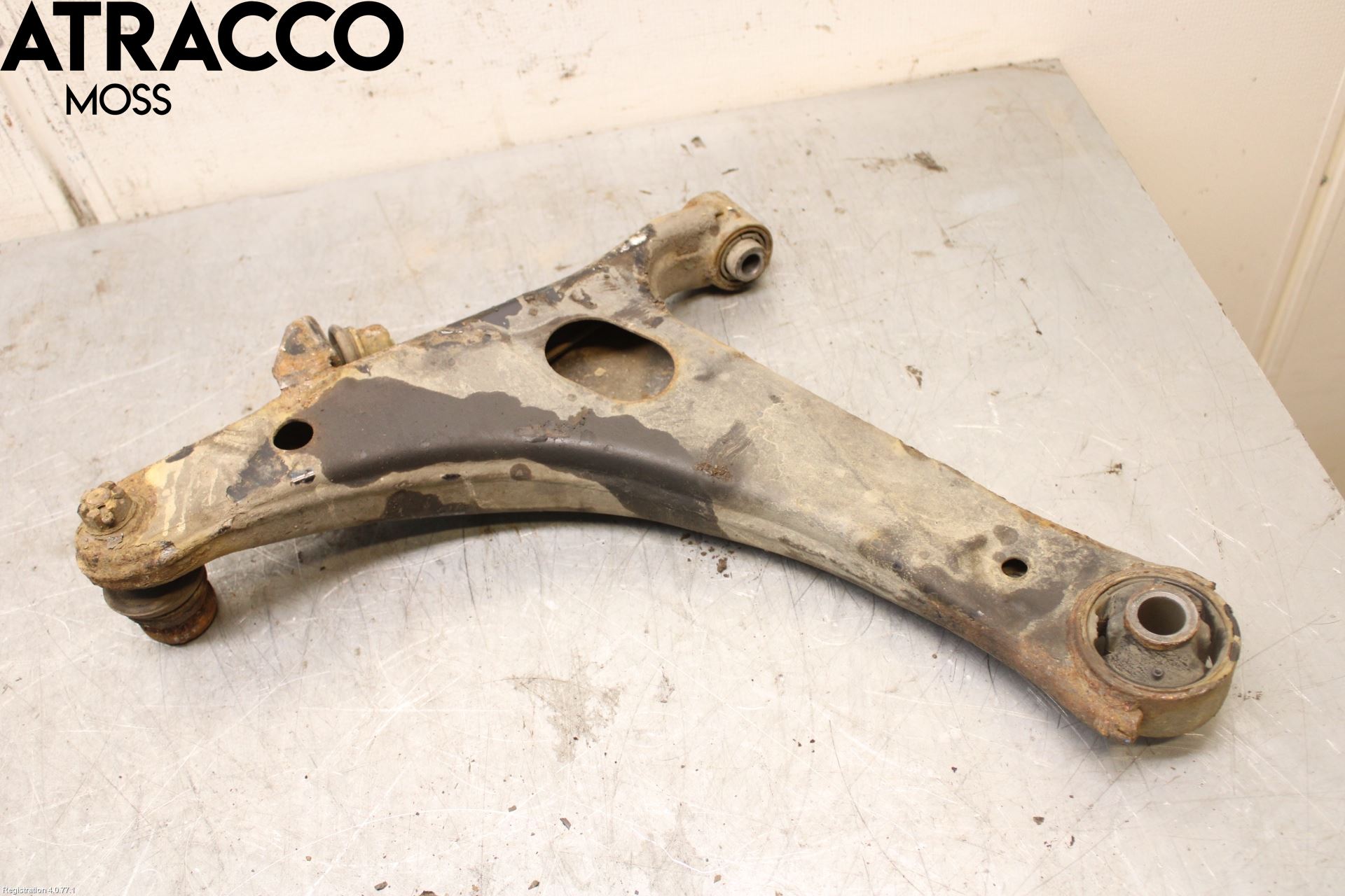 Subaru LEGACY    07-09 Bärarm Fram Undre Hö