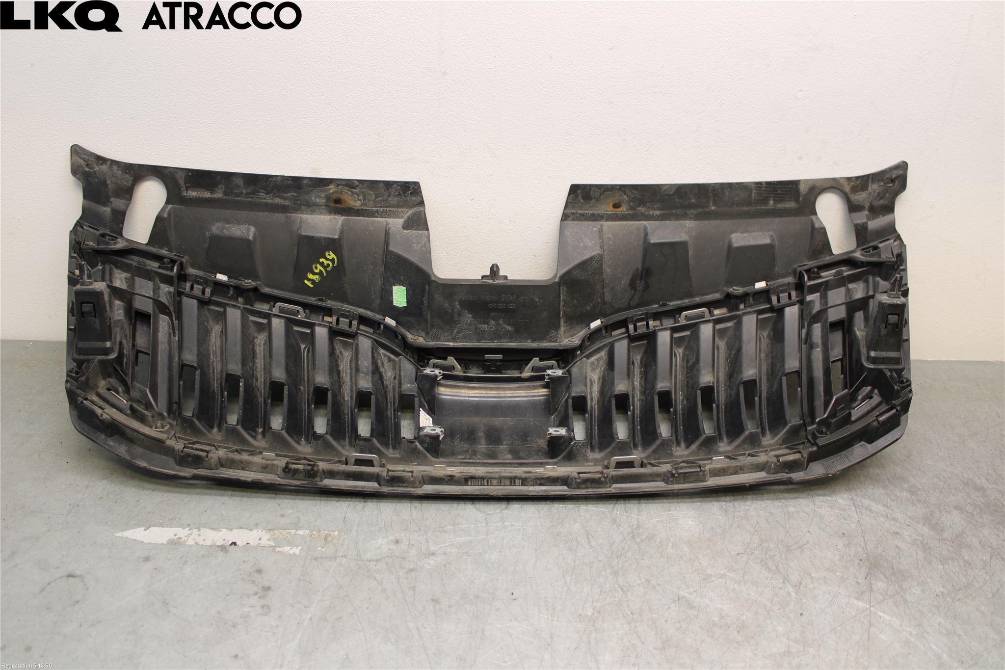 Skoda OCTAVIA (5E) 13-20 Grill Komp