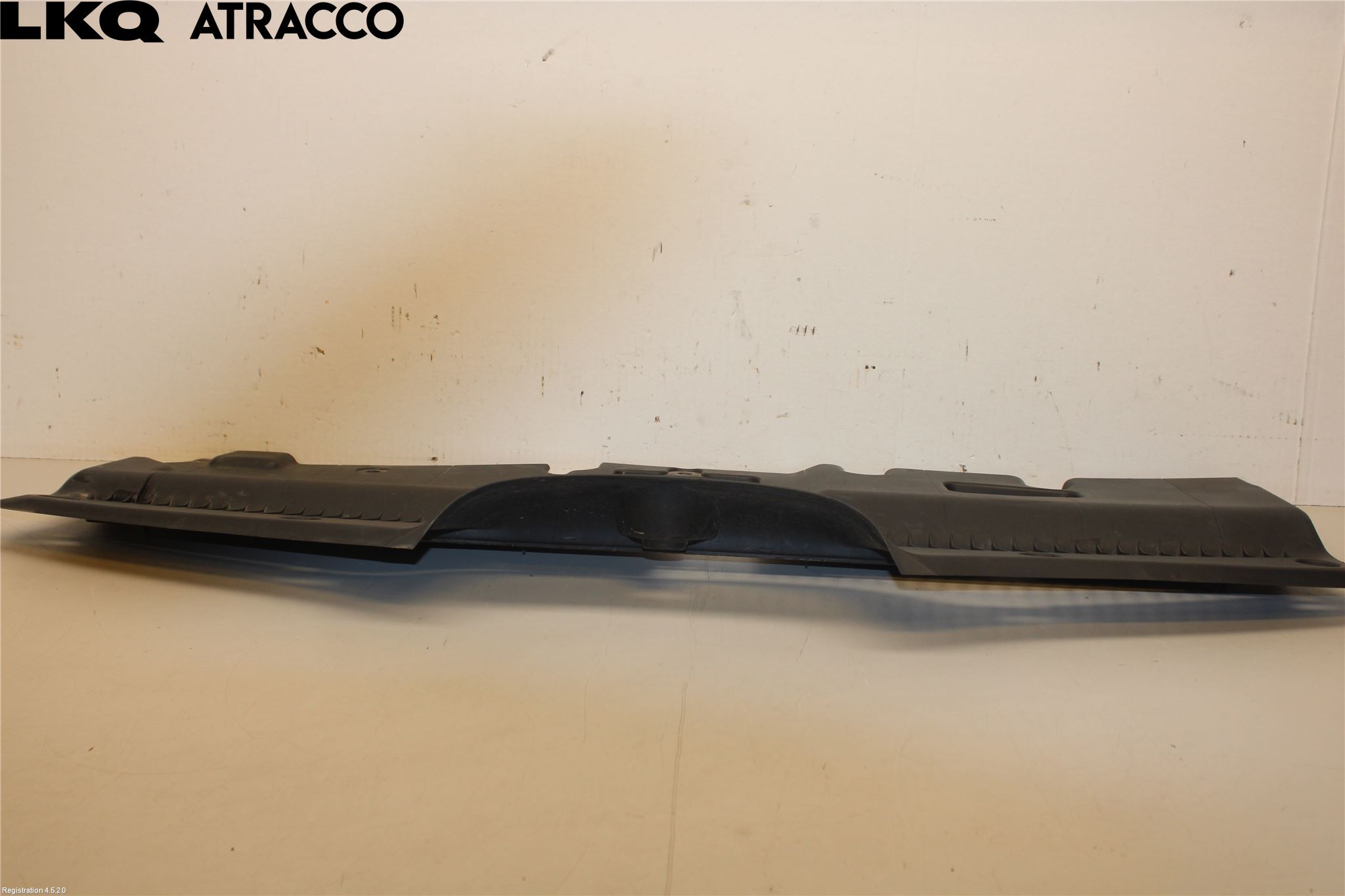 Subaru B9 TRIBECA  06-07 Täckplast Front