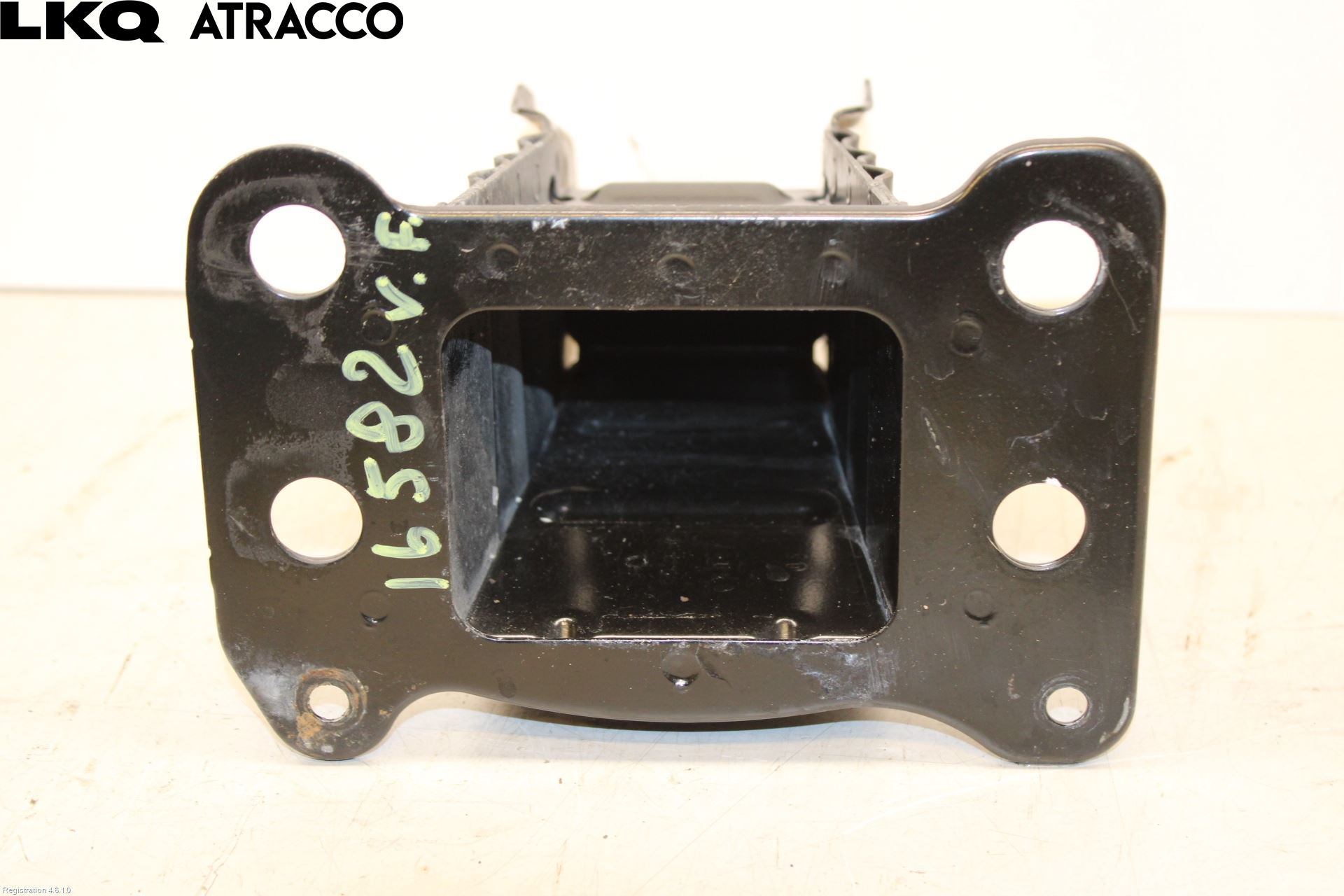 Audi A3/S3 05-13 Stötfångarbärjärn Fram