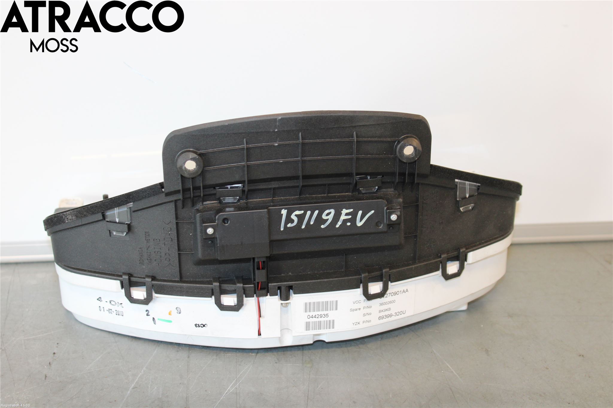 Volkswagen VW CADDY      04-10 Instrument Komb