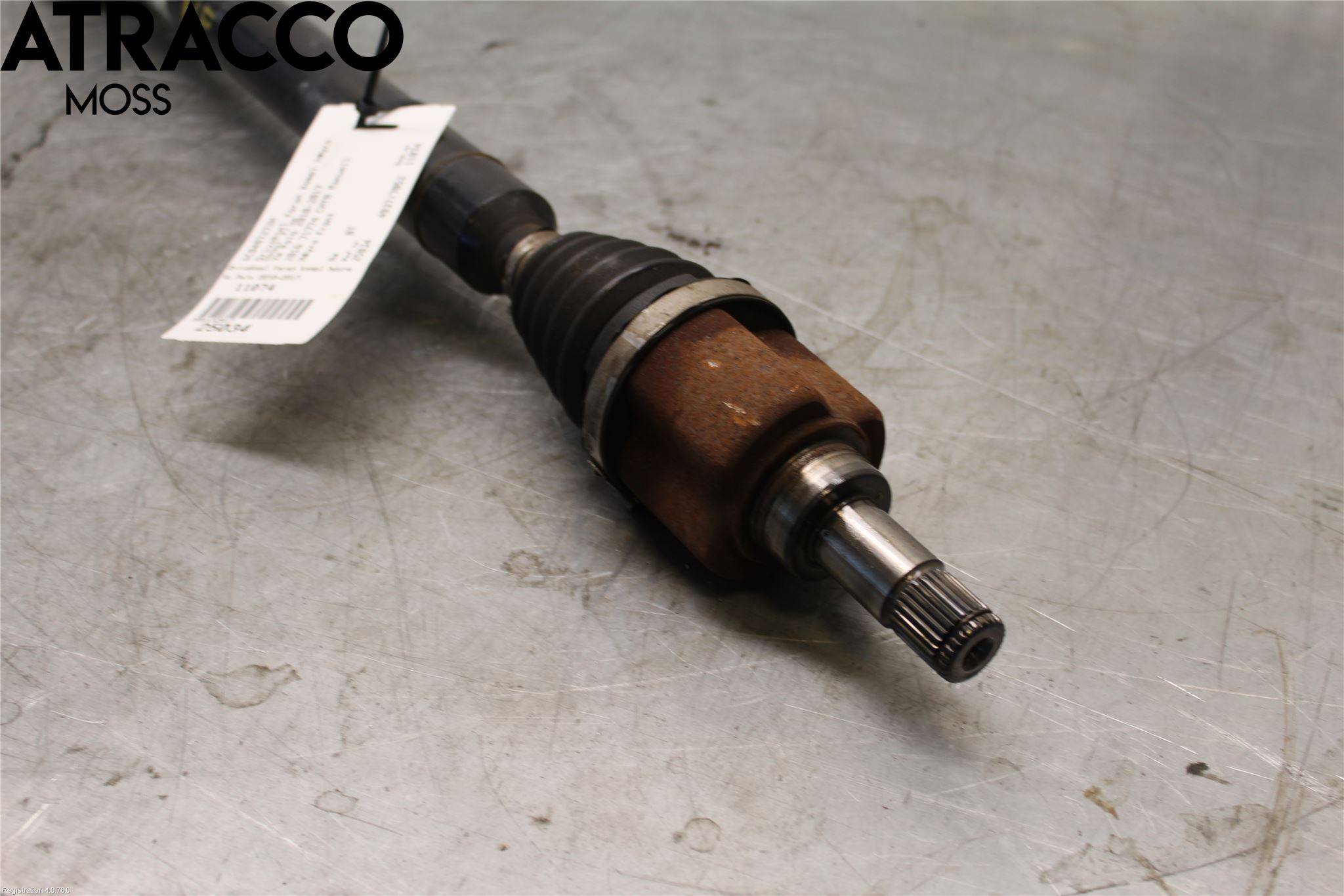 Volkswagen VW POLO 10-17 Drivaxel Fram Höger