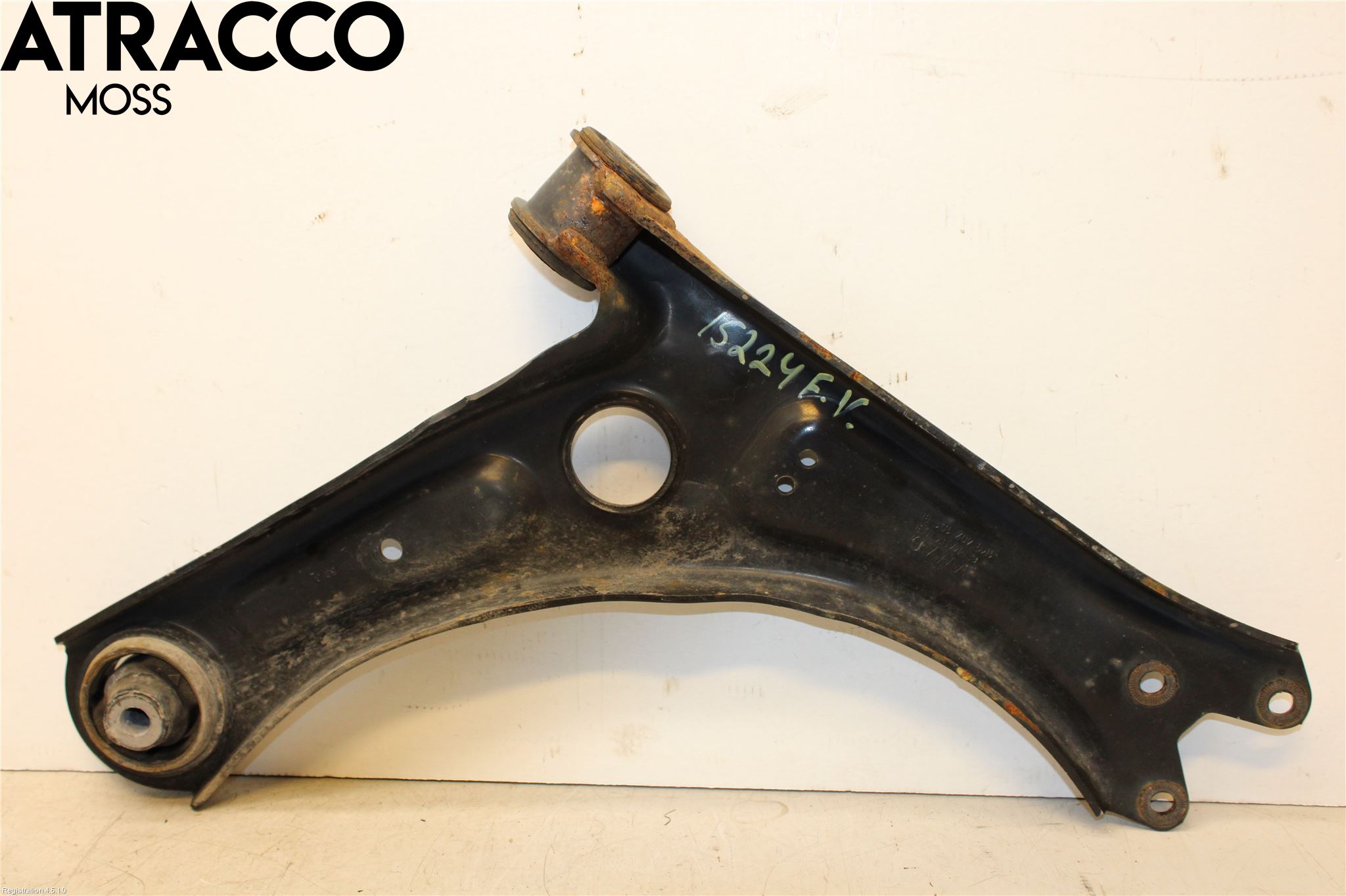Volkswagen VW CADDY 16-20 Bärarm Fram Undre Vä