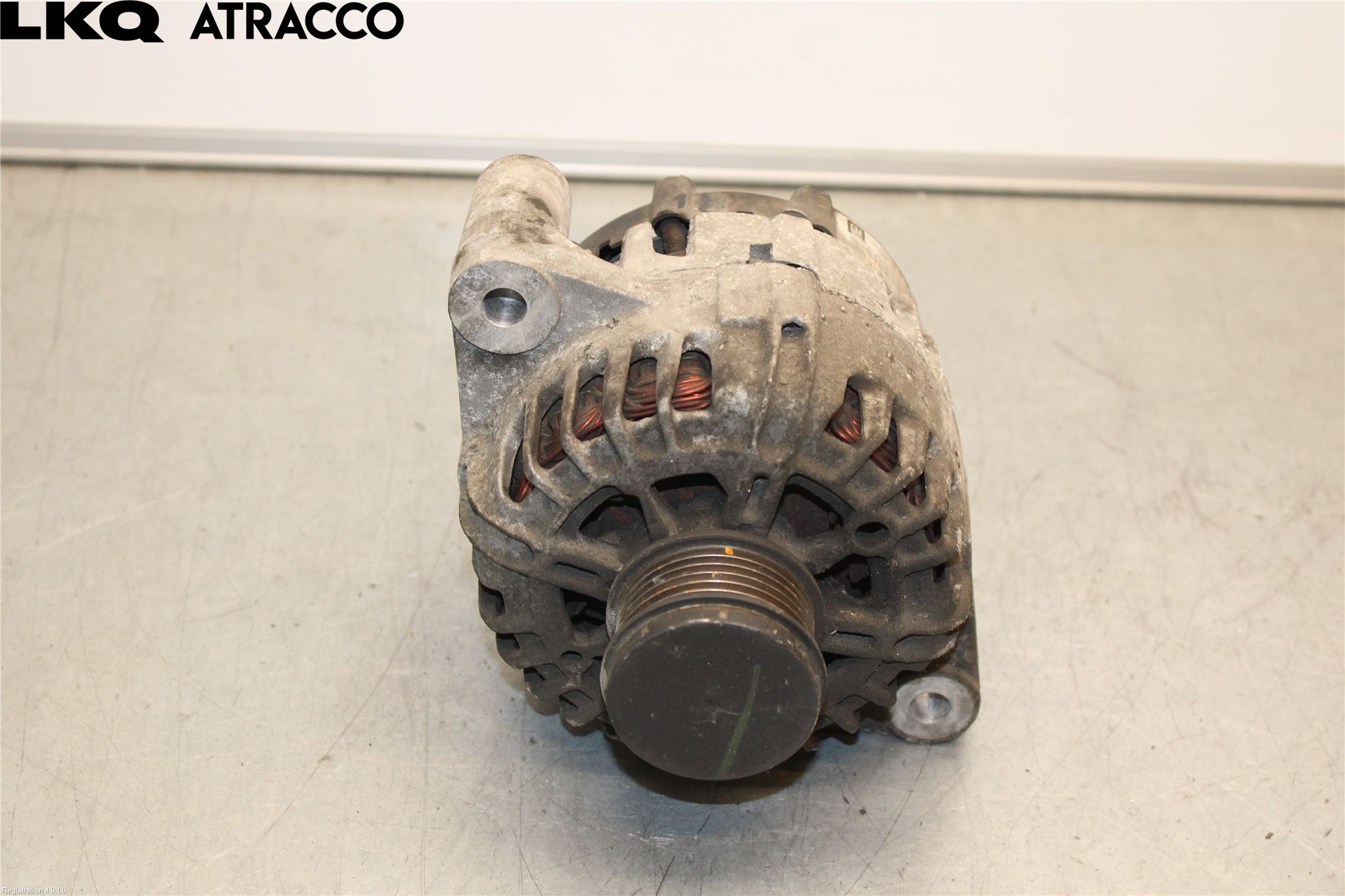 Opel INSIGNIA 09-16 Generator