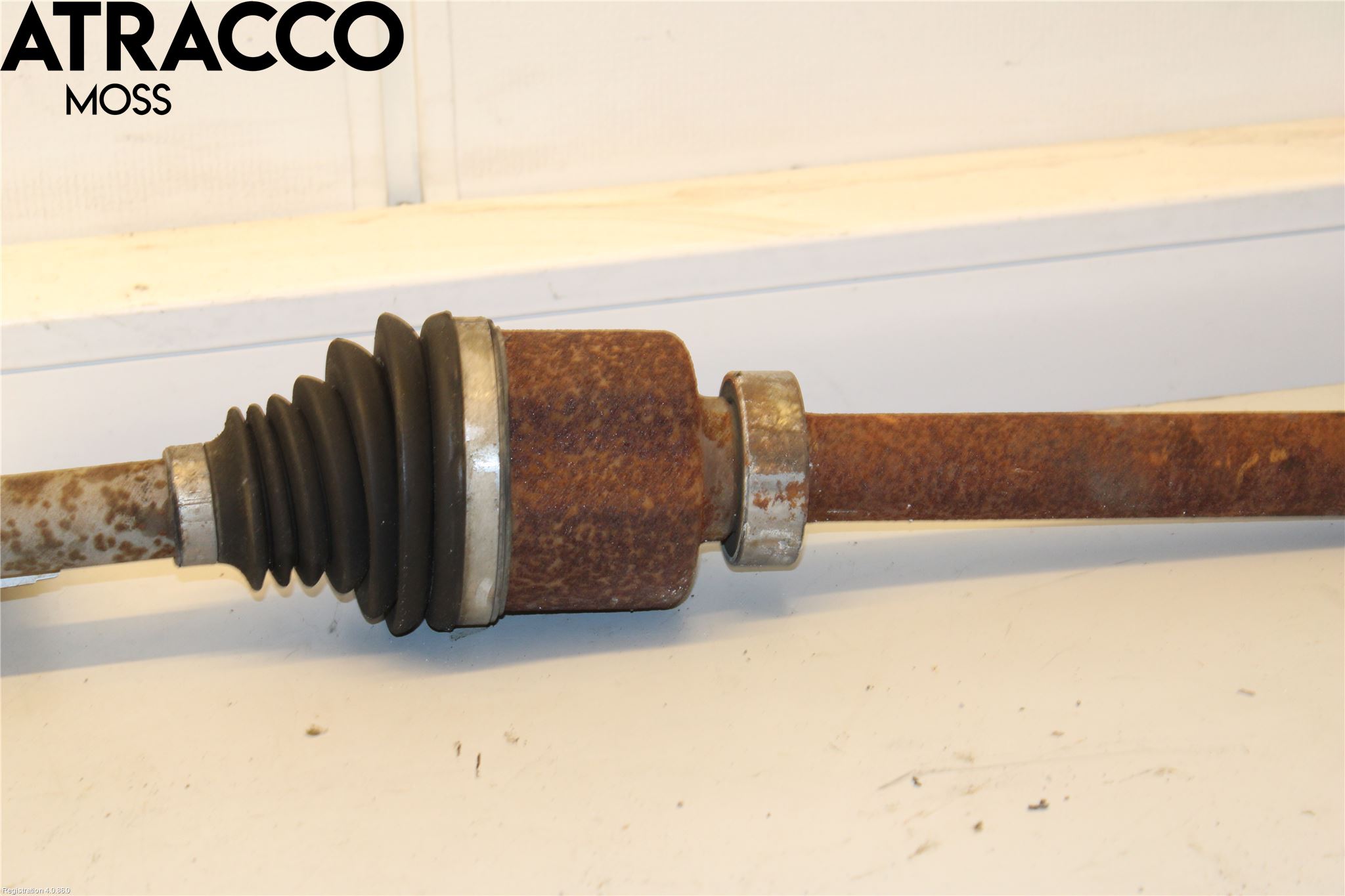 Renault TRAFIC/E-TECH 15- Drivaxel Fram Höger