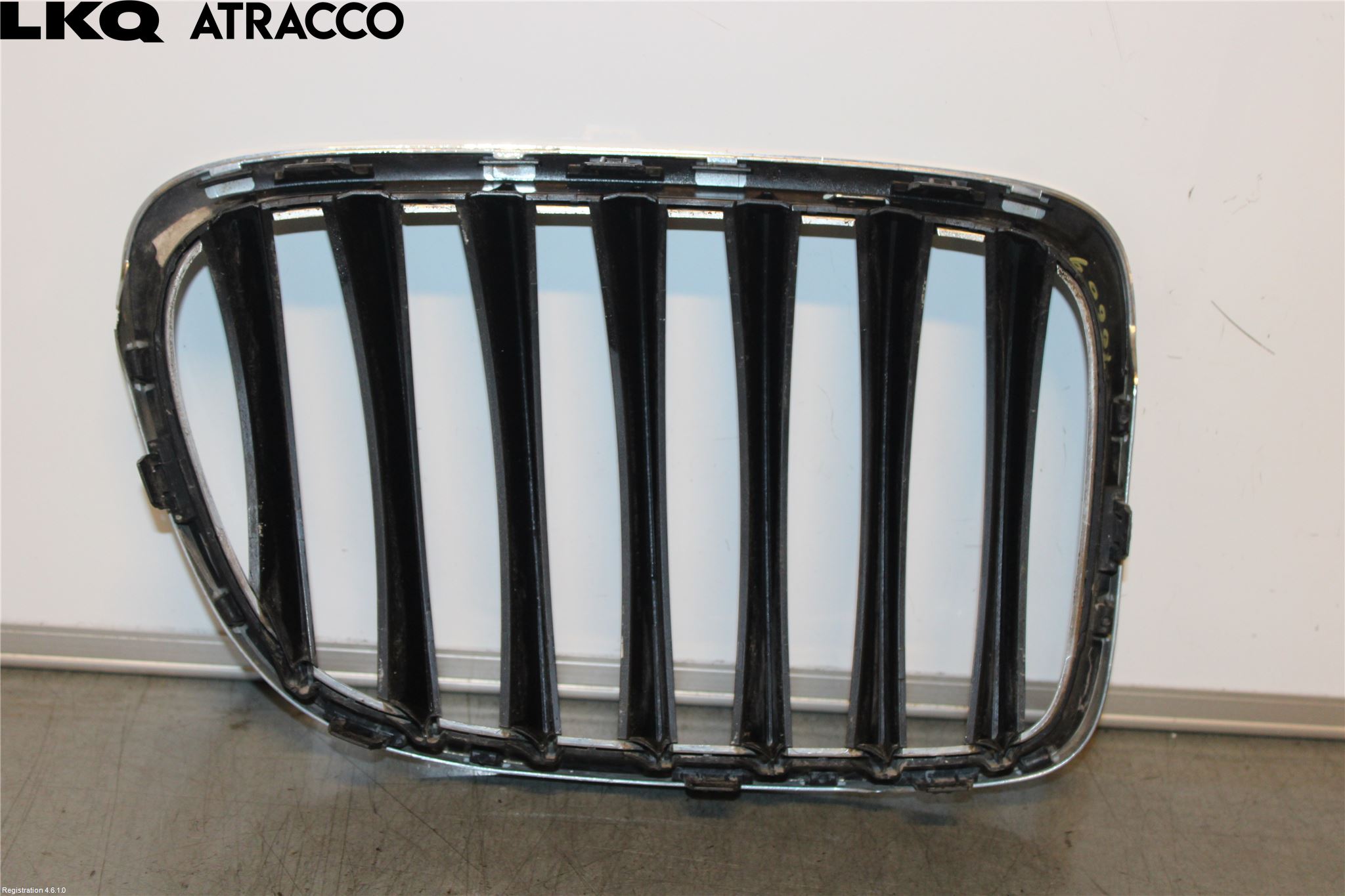 BMW X1 E84 10-15 Grilldel Vänster