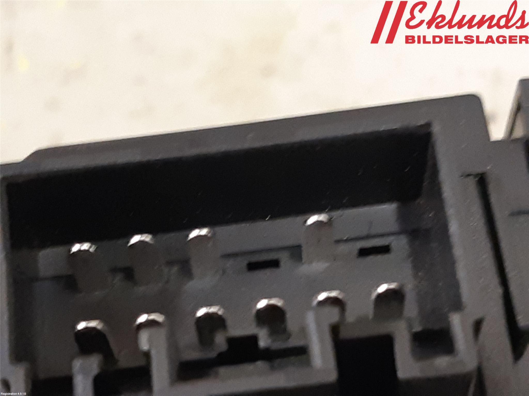 Volvo V70 05-08 Strömställare Elhiss