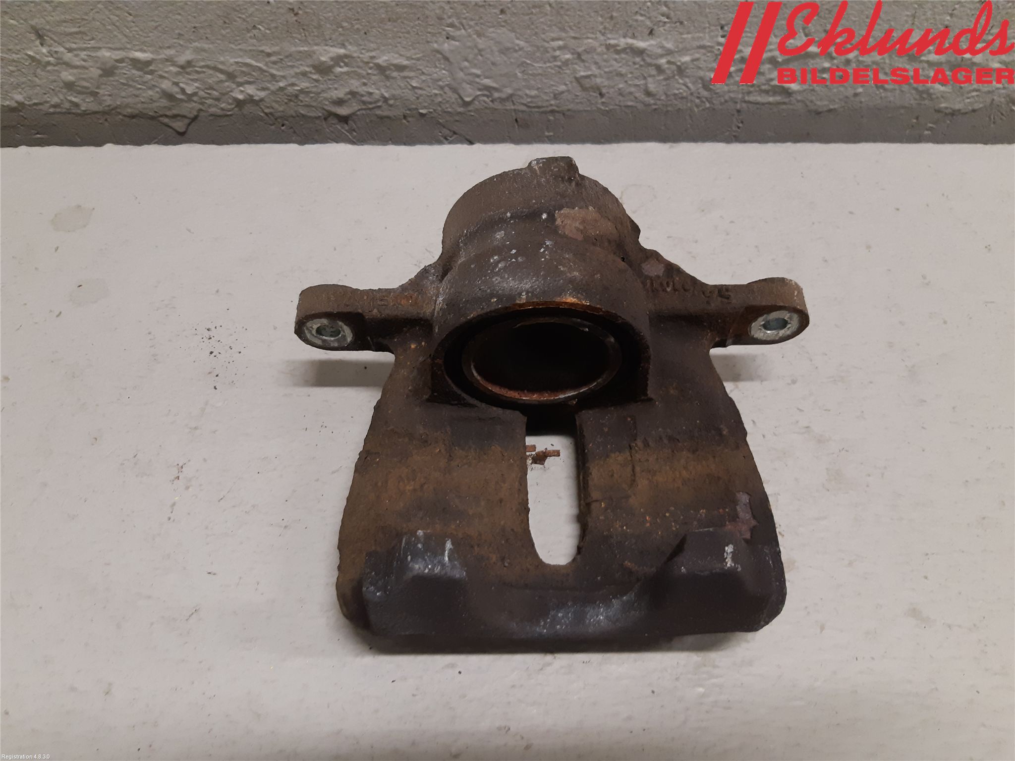 Peugeot 2008/E-2008 20- Bromsok Fram Höger