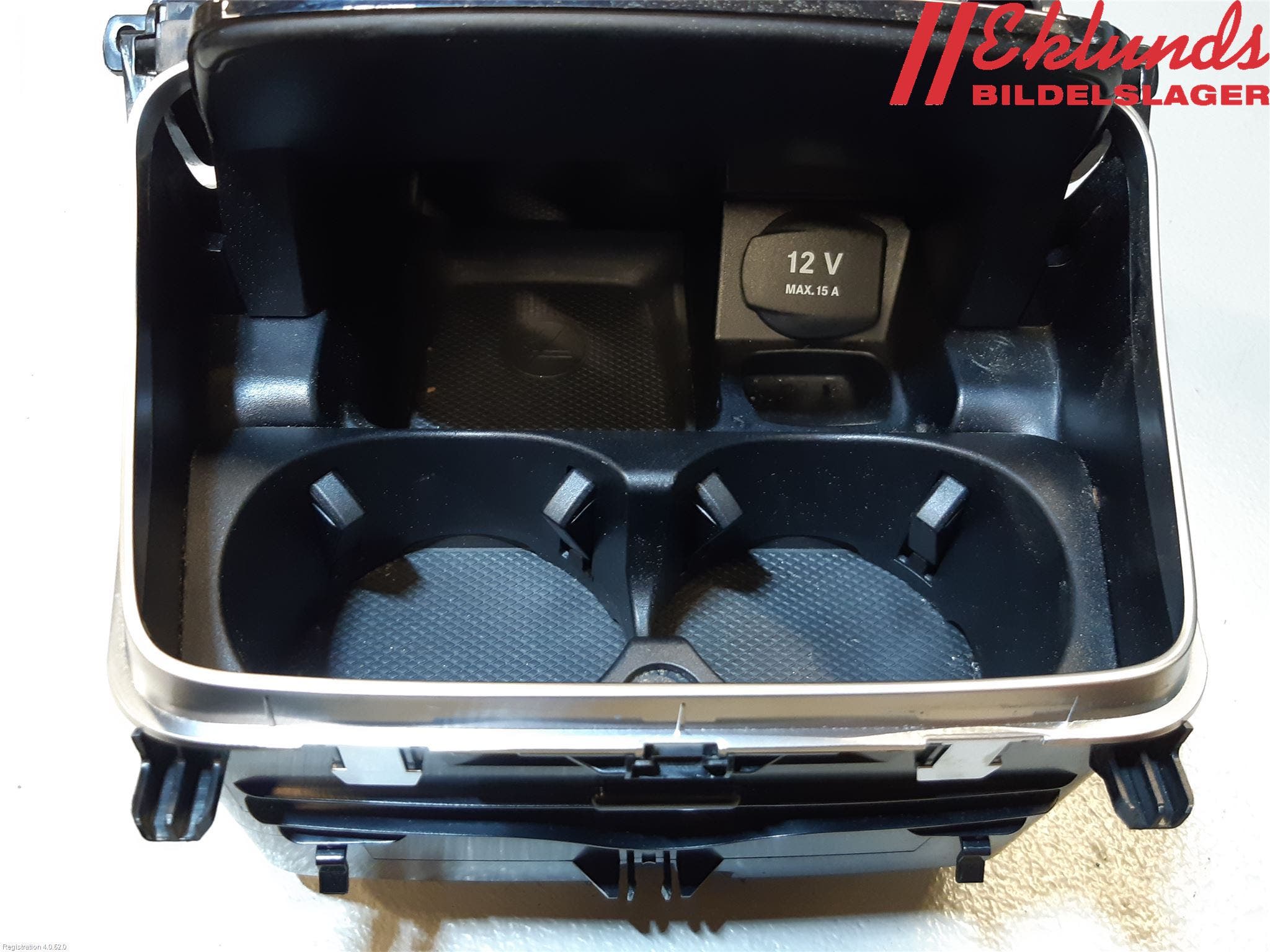 Mercedes-Benz MB E-KLASS (W213) 16-23 Instrumentbräda Förvaringsfack