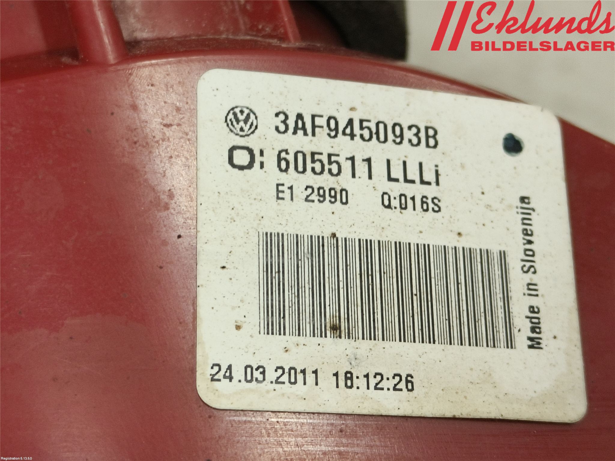 Volkswagen VW PASSAT 11-14 Bakljus Lucka Vä