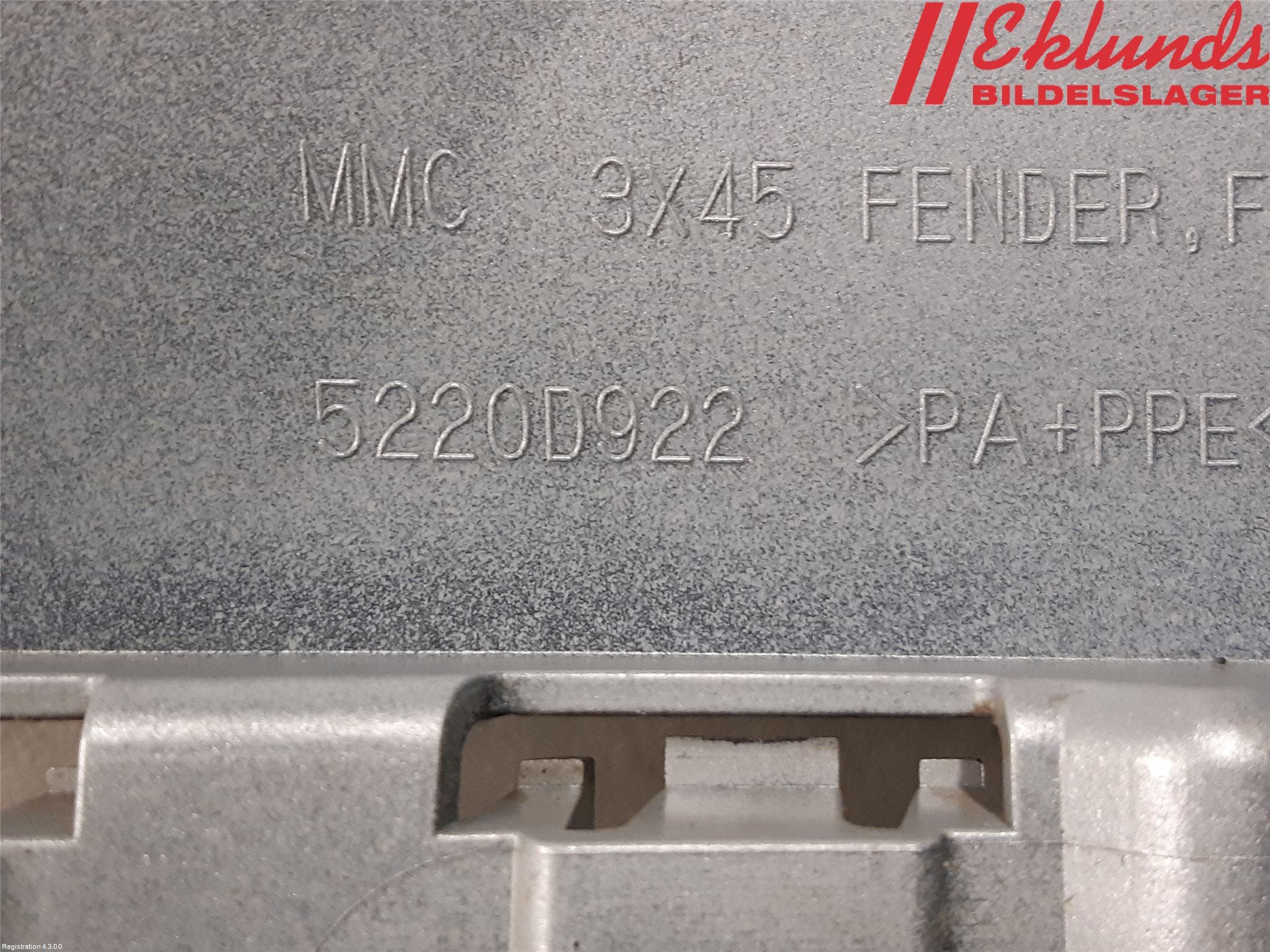 Mitsubishi ASX 10-22 Skärm Fram Höger