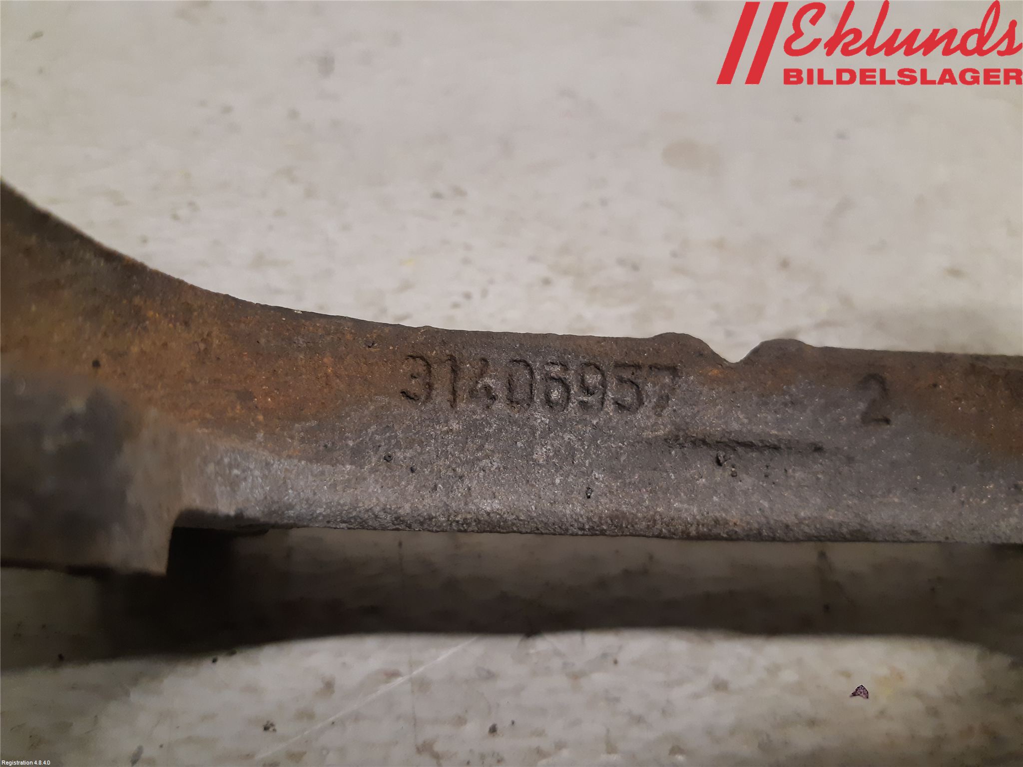 Volvo XC90/RECHARGE 16- Bromsokshållare