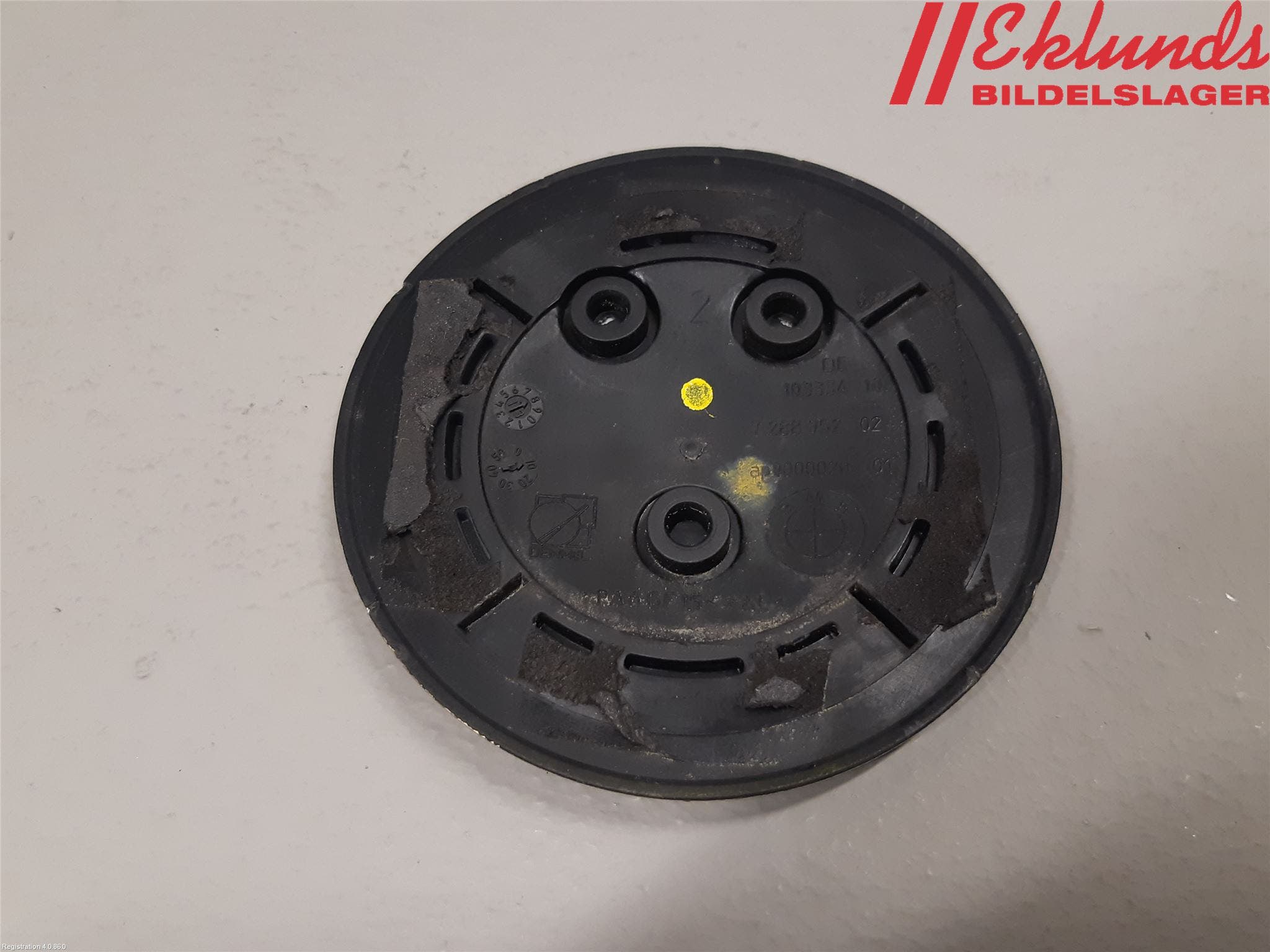 BMW 3 F30/F31/F80 12-19 Emblem