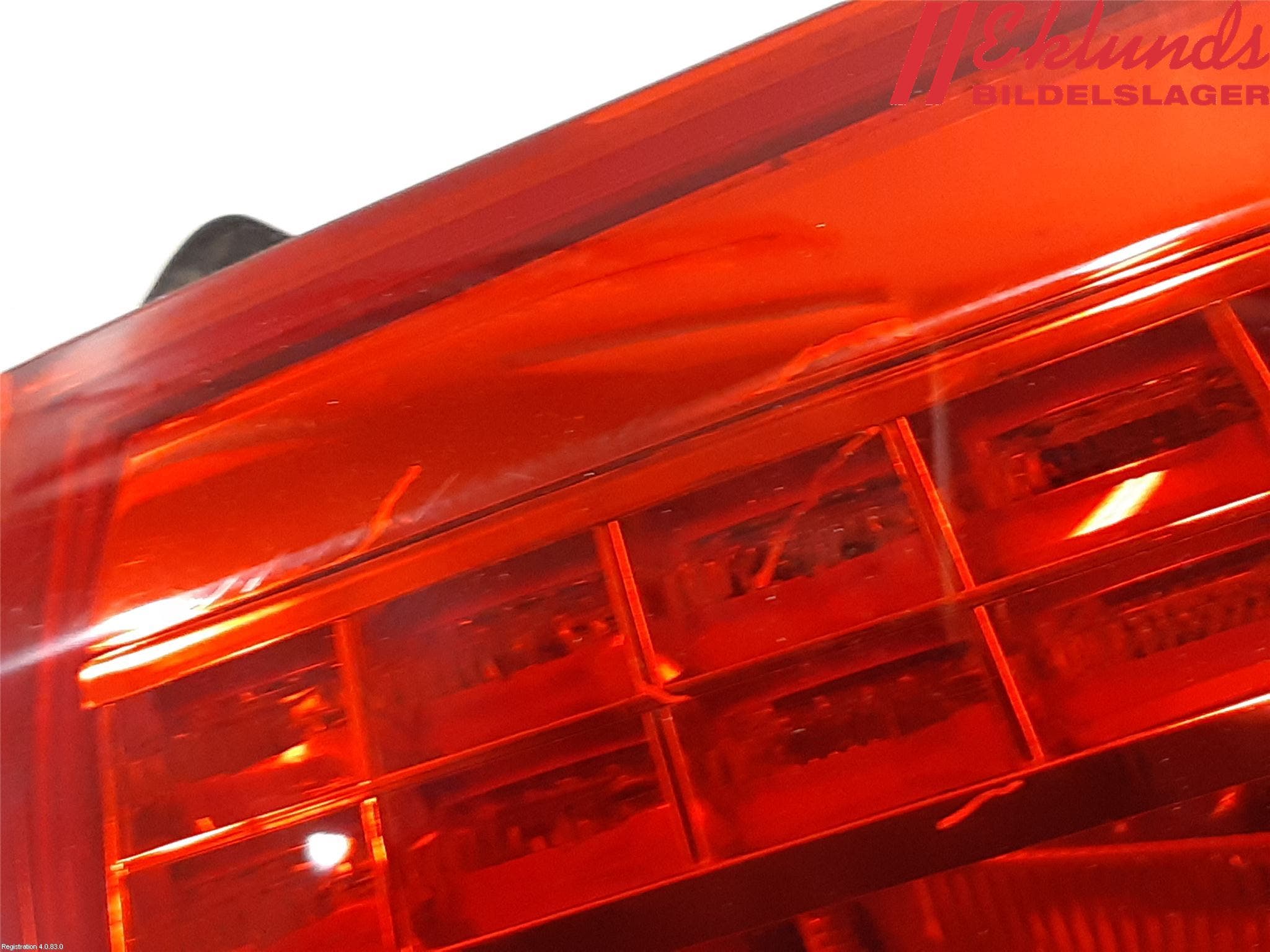 Volkswagen VW PASSAT 15-19 Bakljus Höger