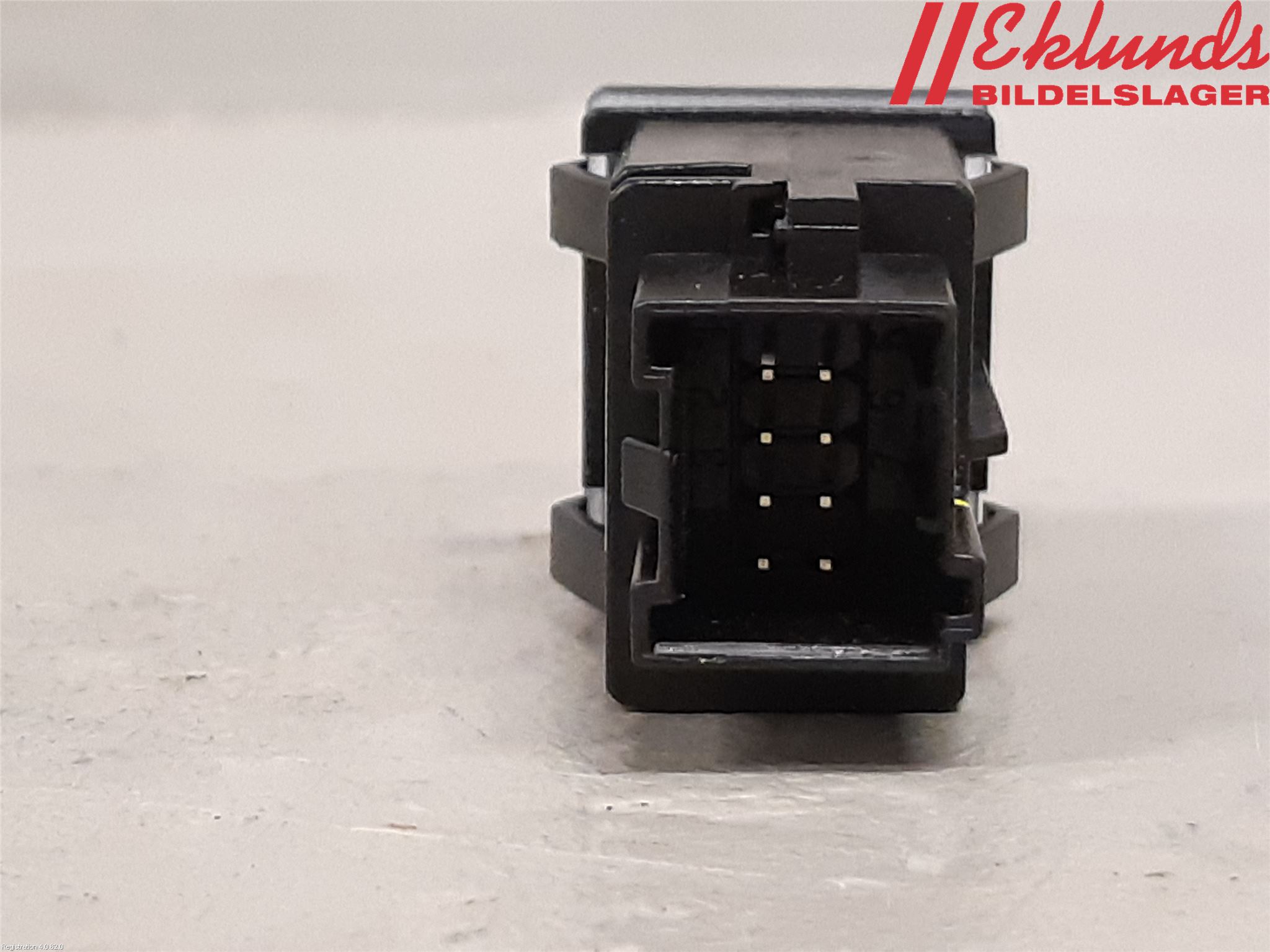 Iveco DAILY 14->> Strömställare Spegel